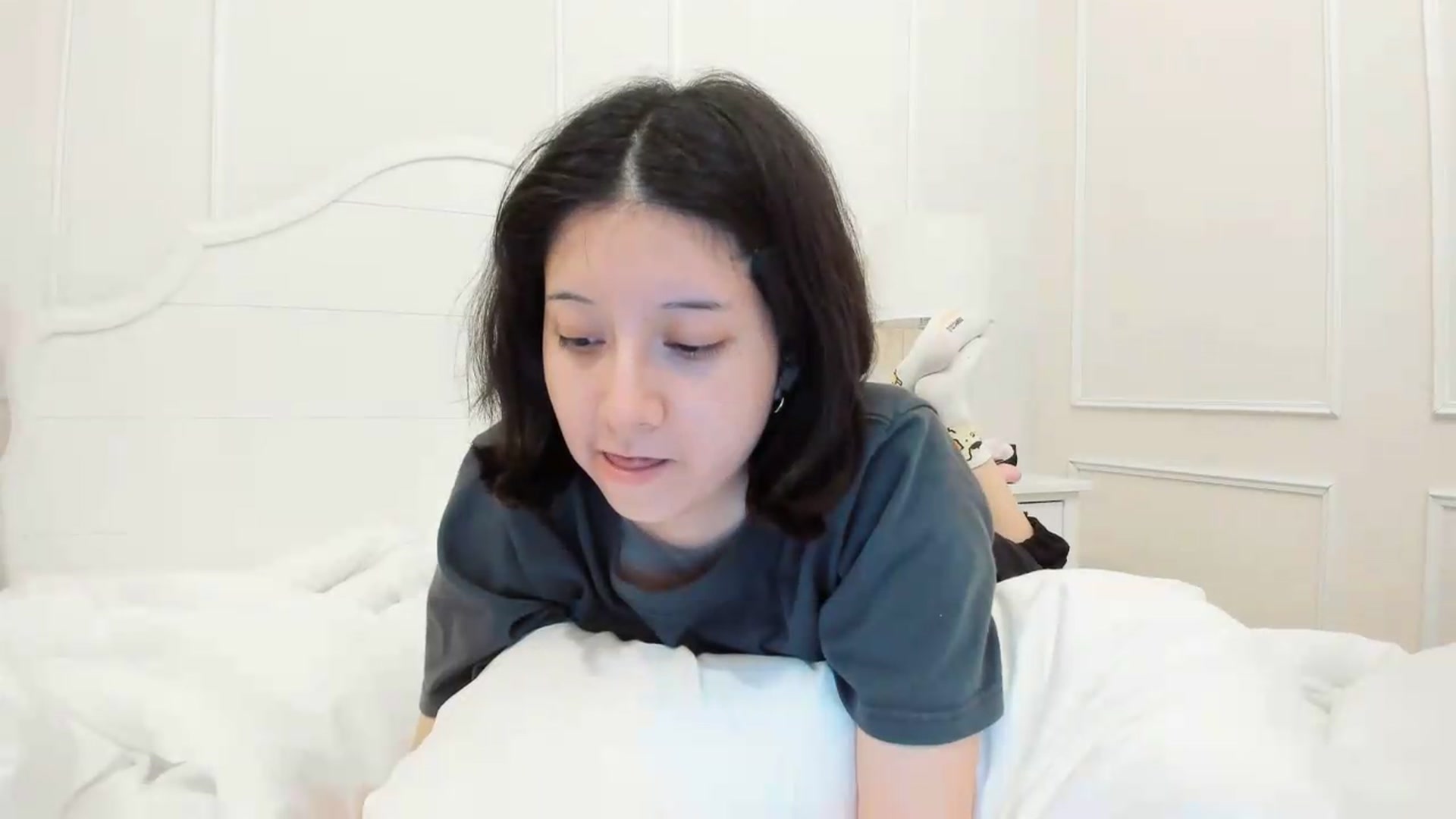 Gallery image thumbnail from Cherrycute666's myfreecams stream on, 06/14/2026, 05:09 image 3 of 20