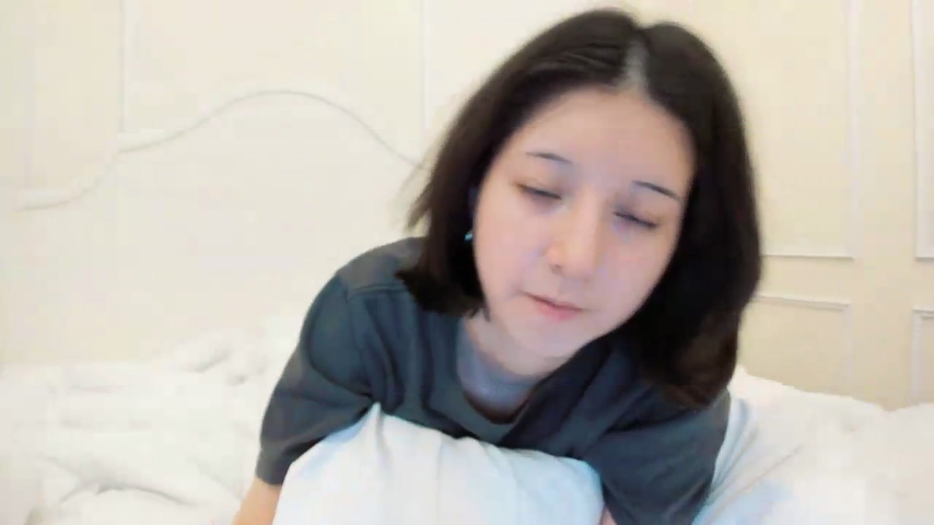 Gallery image thumbnail from Cherrycute666's myfreecams stream on, 06/14/2026, 05:09 image 8 of 20