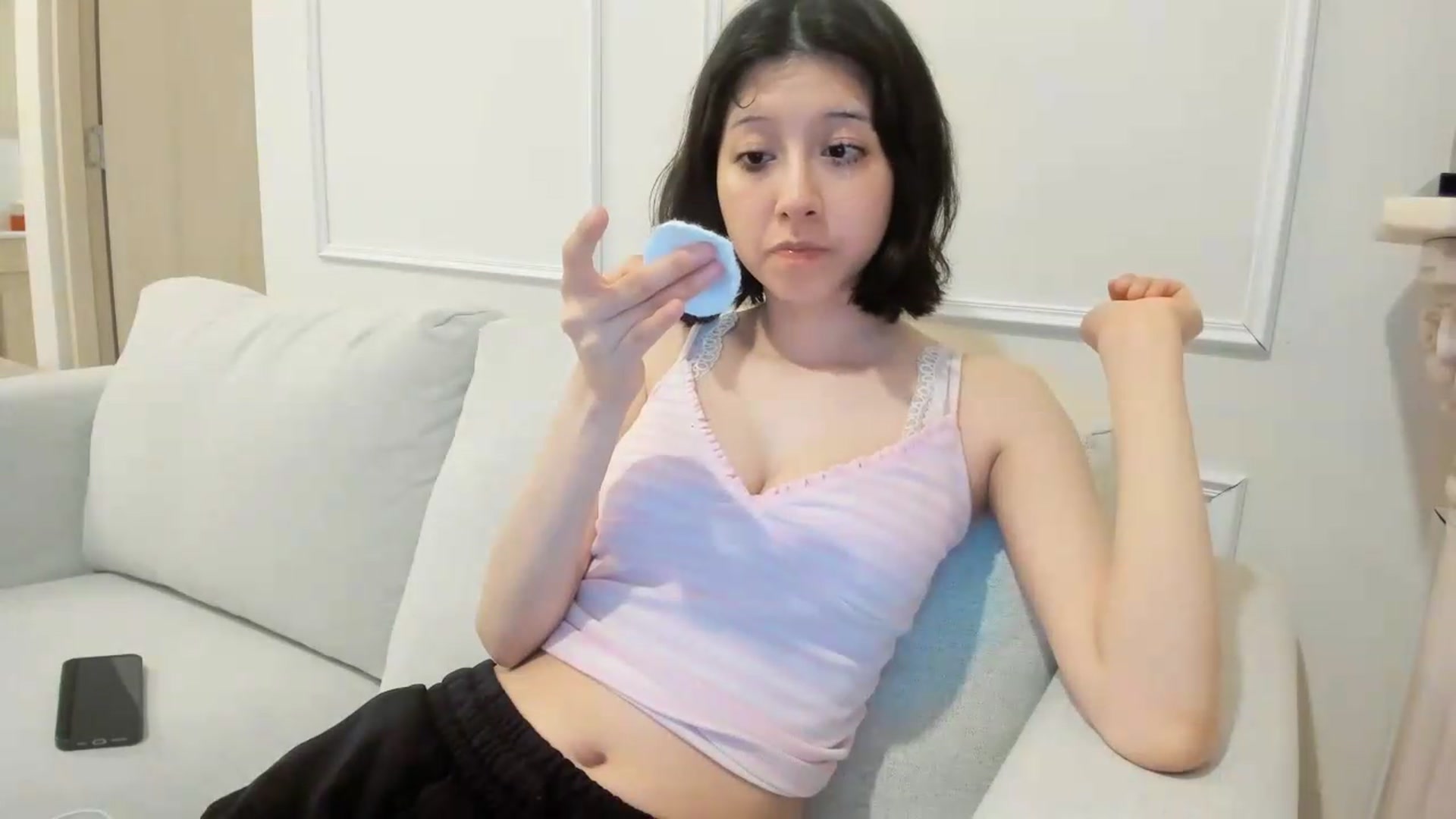 Gallery image thumbnail from Cherrycute666's myfreecams stream on, 06/21/2026, 09:17 image 13 of 20