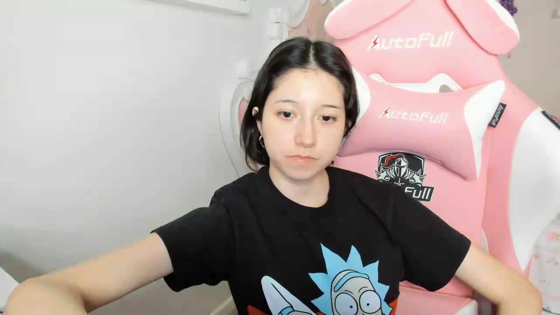 Gallery image thumbnail from Cherrycute666's myfreecams stream on, 06/27/2026, 07:58 image 2 of 20