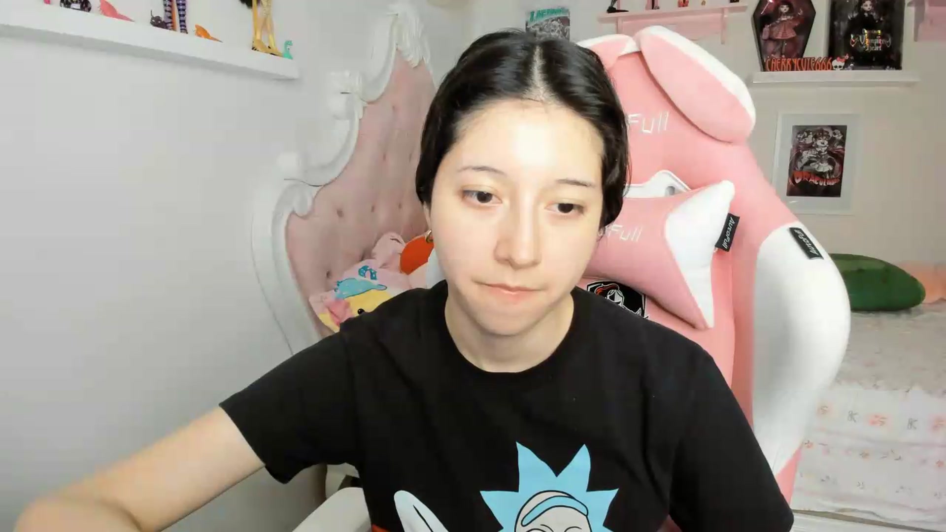 Gallery image thumbnail from Cherrycute666's myfreecams stream on, 06/27/2026, 07:58 image 8 of 20
