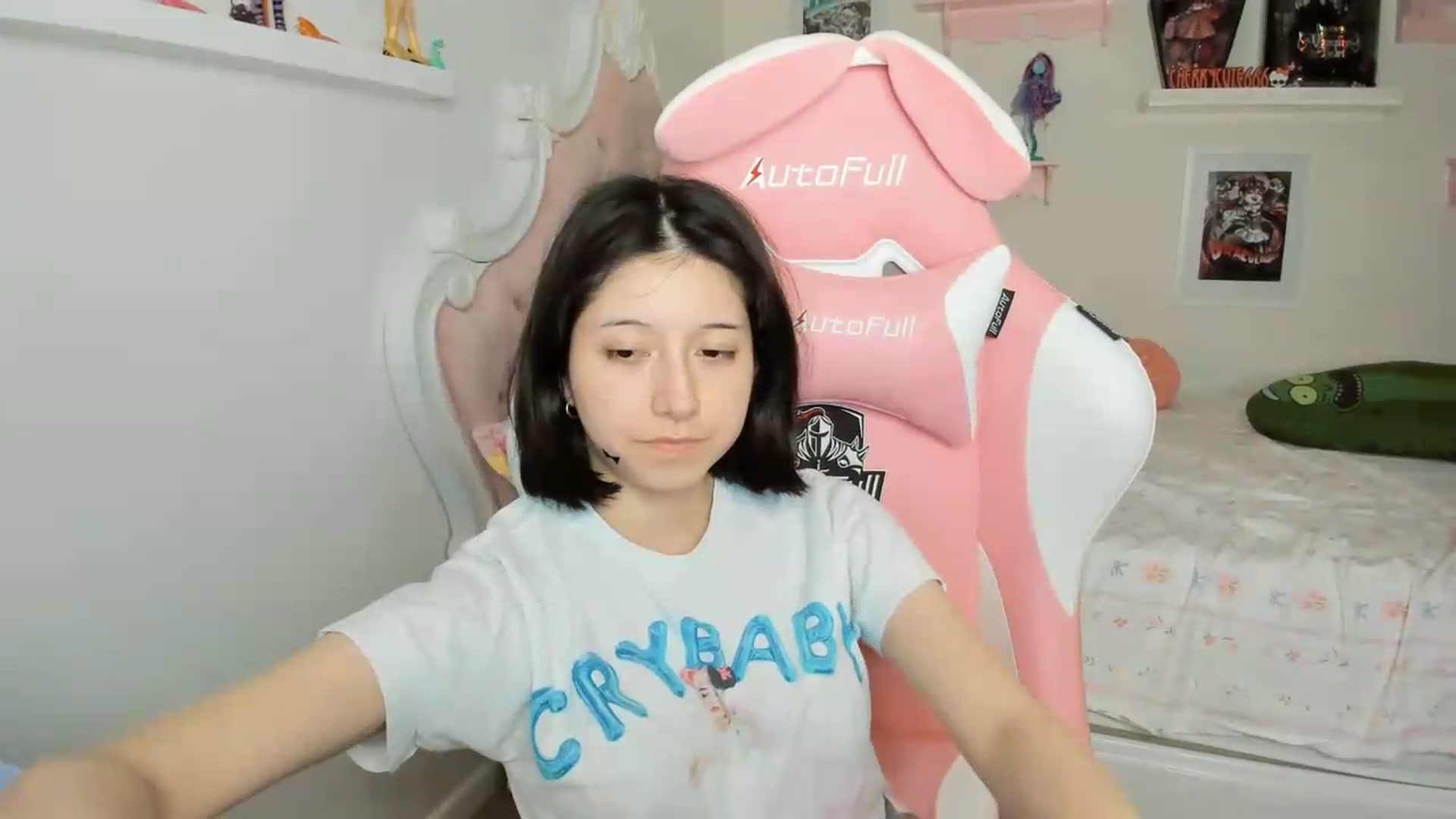Gallery image thumbnail from Cherrycute666's myfreecams stream on, 06/28/2026, 04:17 image 5 of 20