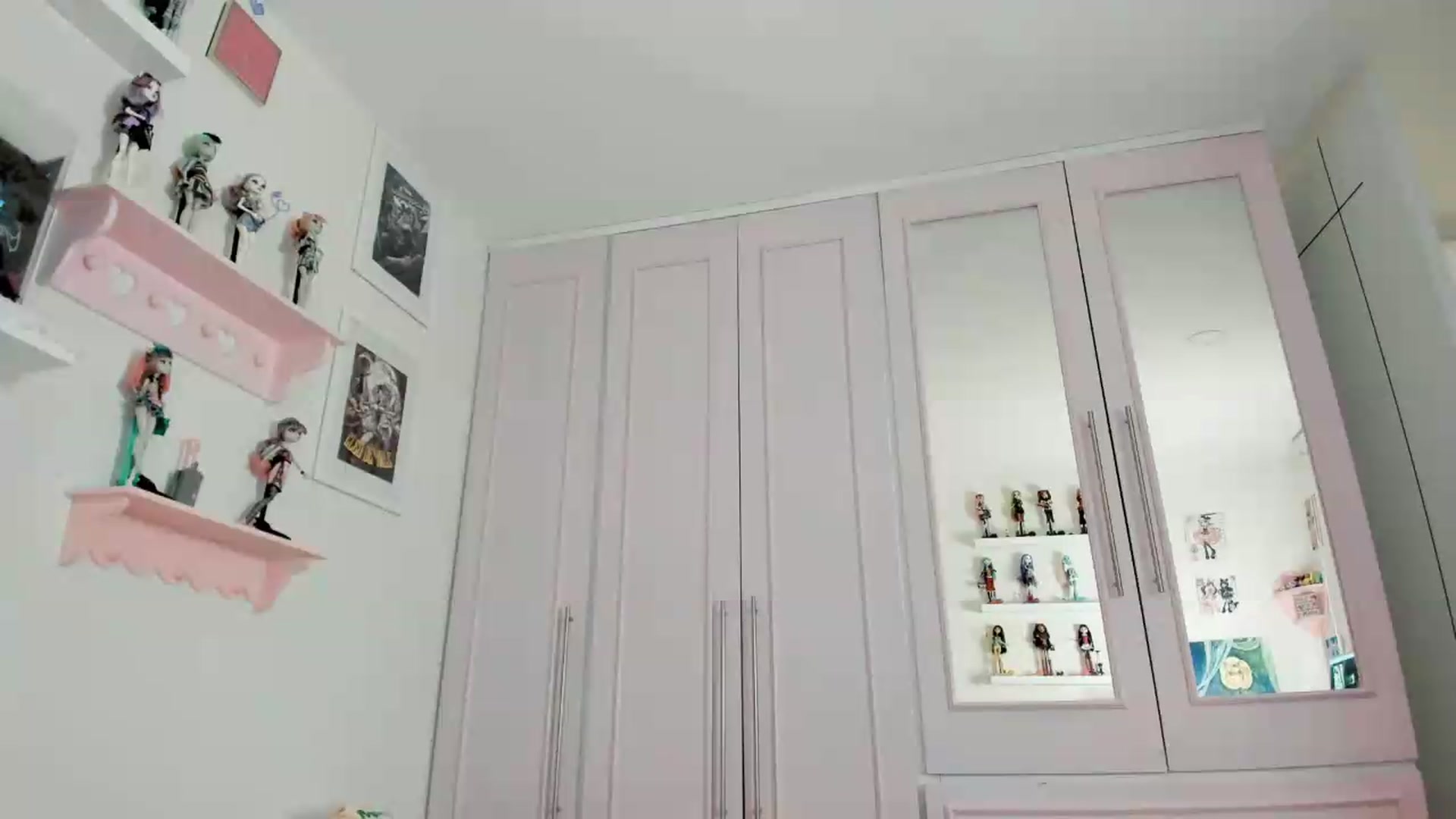 Gallery image thumbnail from Cherrycute666's myfreecams stream on, 06/28/2026, 09:56 image 14 of 20