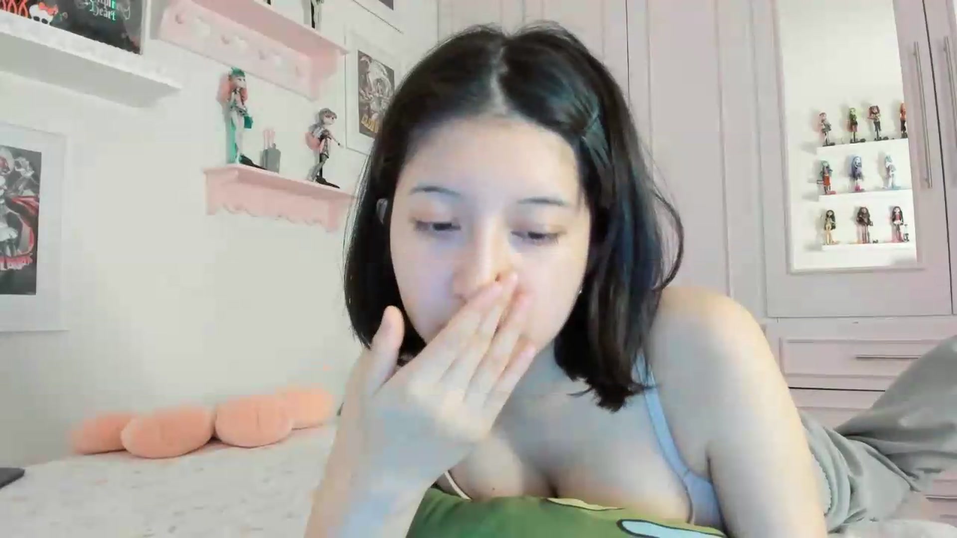 Gallery image thumbnail from Cherrycute666's myfreecams stream on, 06/28/2026, 10:30 image 19 of 20