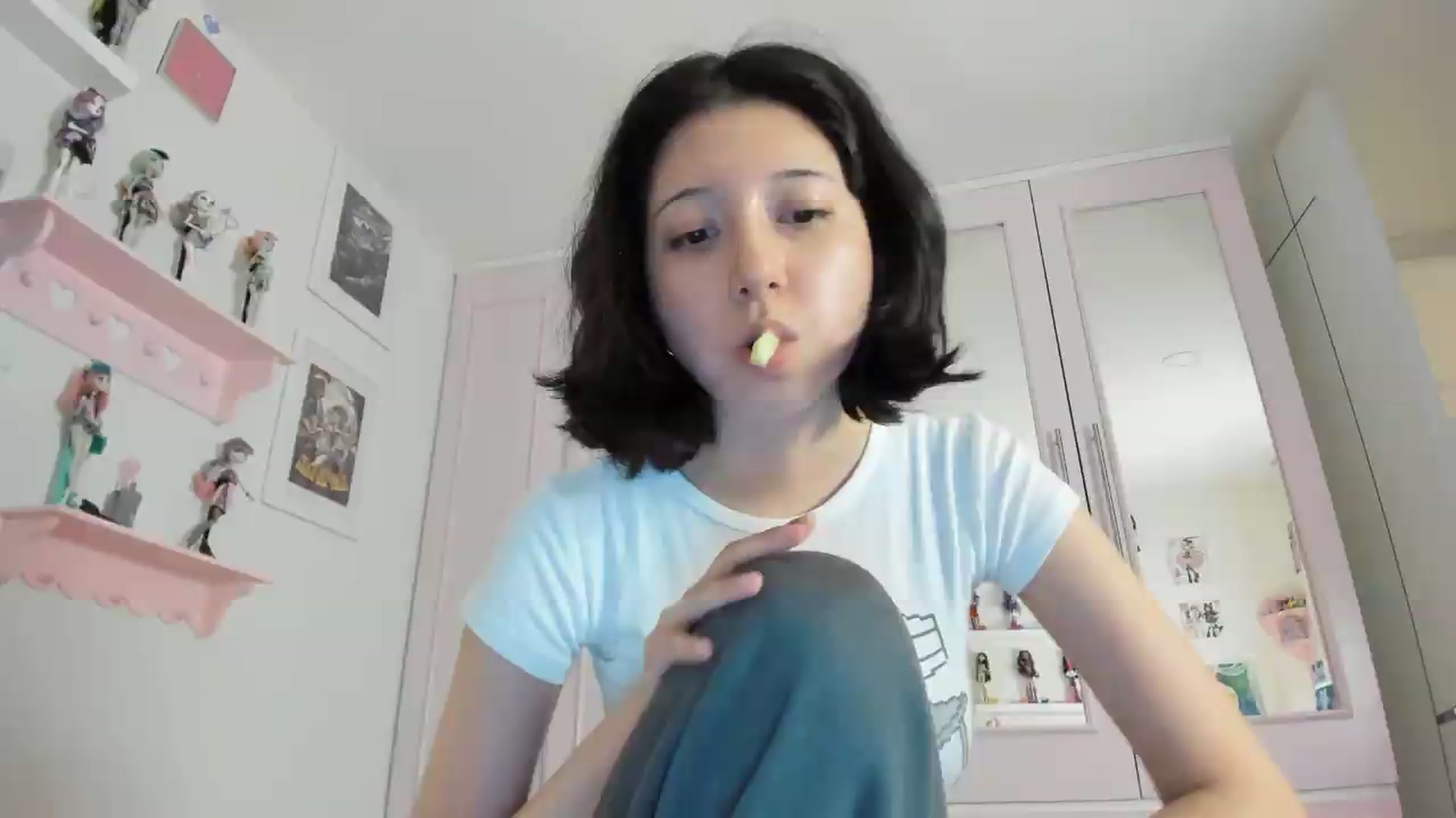 Gallery image thumbnail from Cherrycute666's myfreecams stream on, 07/03/2026, 07:34 image 2 of 20