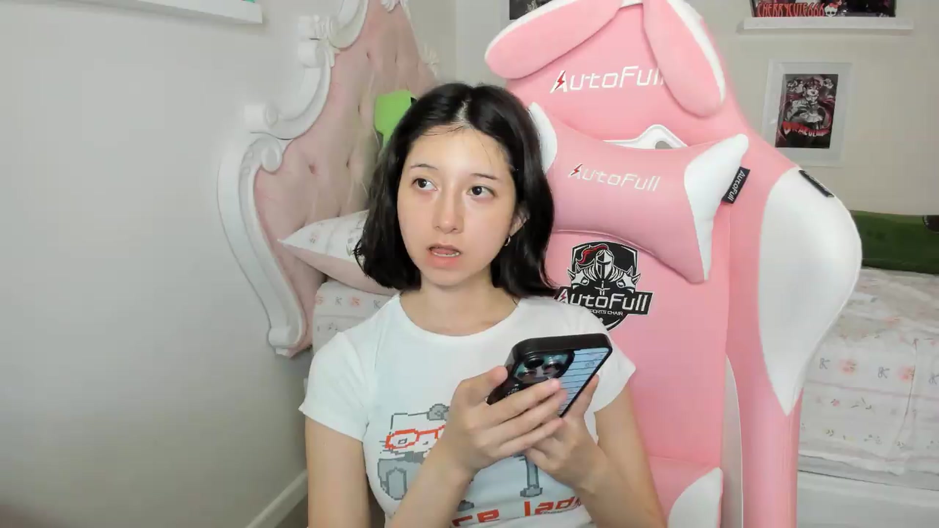 Gallery image thumbnail from Cherrycute666's myfreecams stream on, 07/03/2026, 08:05 image 9 of 20