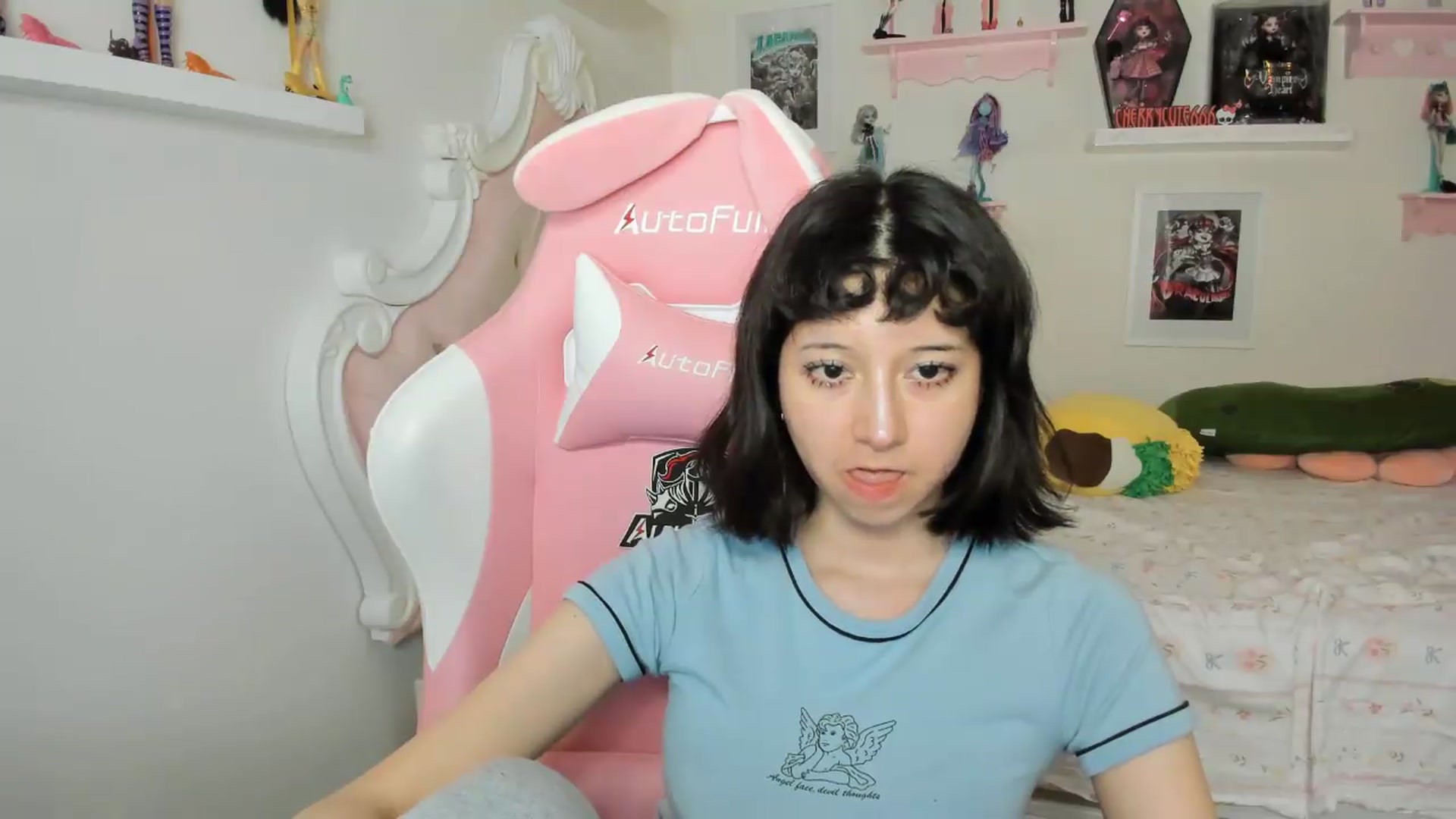Gallery image thumbnail from Cherrycute666's myfreecams stream on, 07/04/2026, 02:59 image 2 of 20