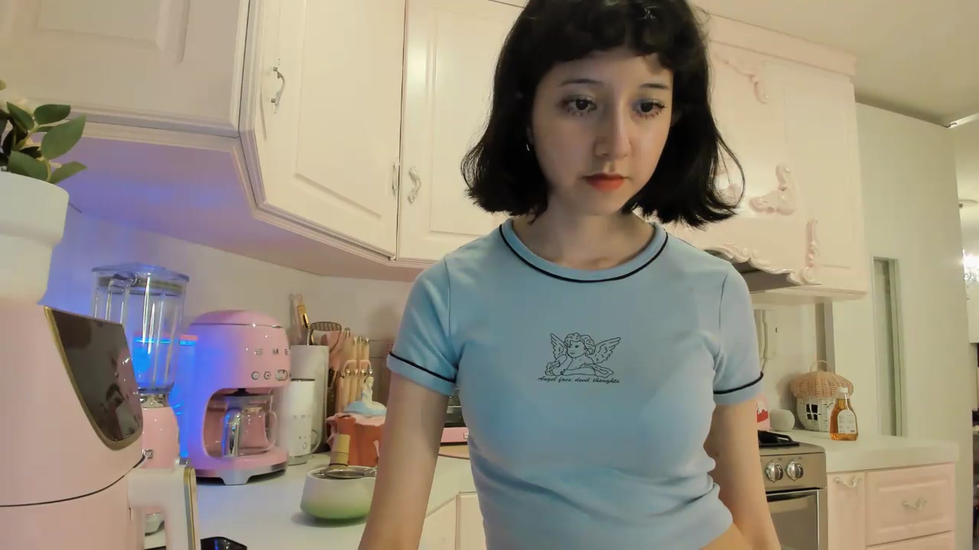 Gallery image thumbnail from Cherrycute666's myfreecams stream on, 07/04/2026, 04:47 image 14 of 20