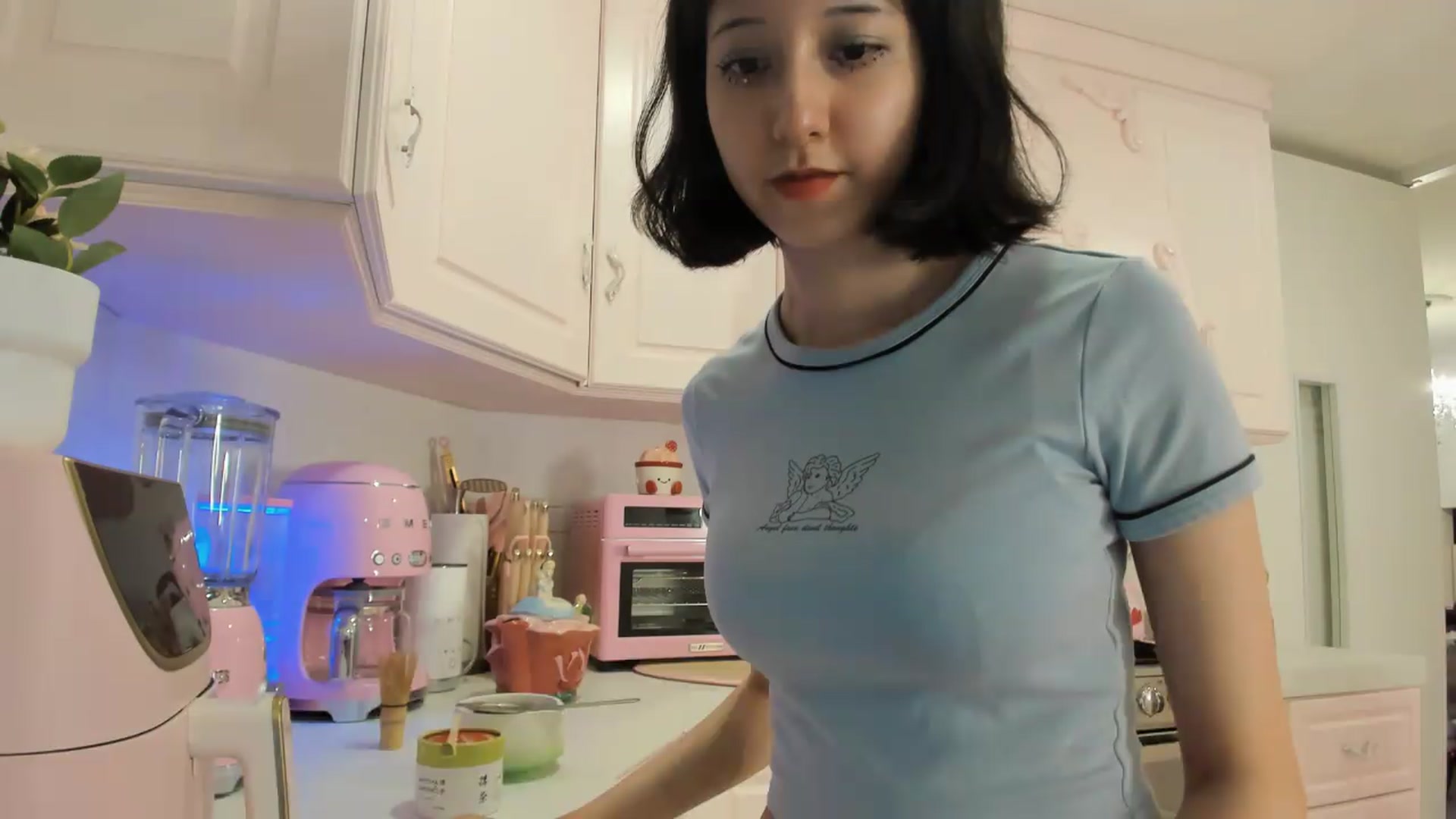 Gallery image thumbnail from Cherrycute666's myfreecams stream on, 07/04/2026, 04:47 image 16 of 20