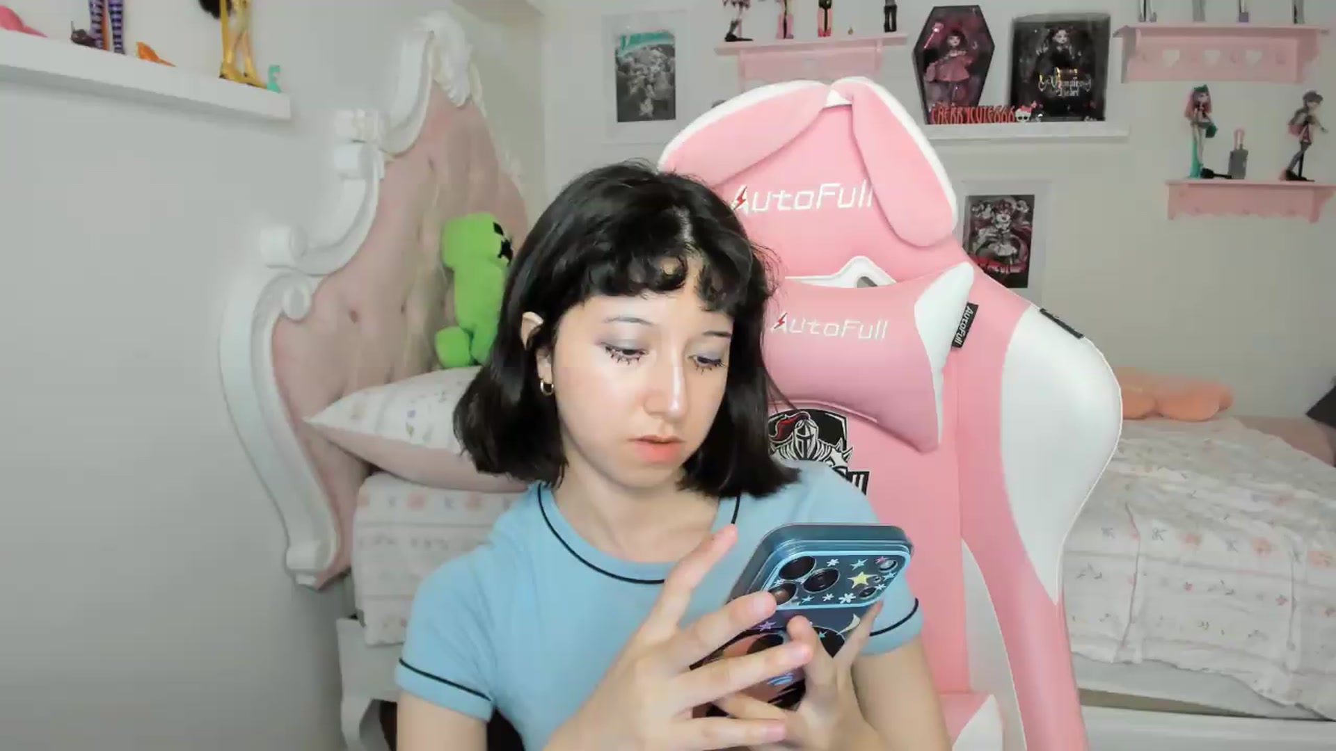 Gallery image thumbnail from Cherrycute666's myfreecams stream on, 07/04/2026, 07:16 image 9 of 20