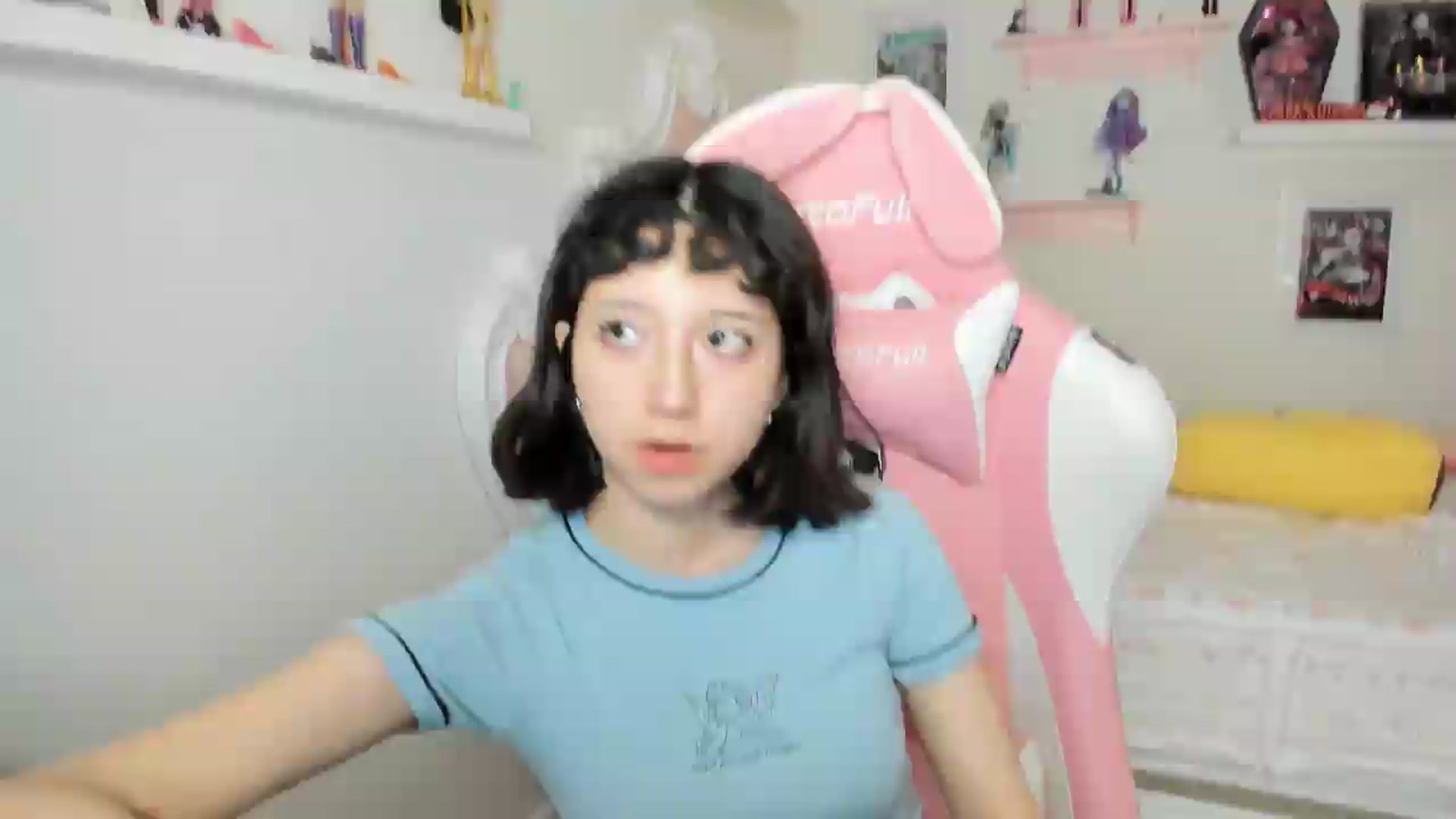 Gallery image thumbnail from Cherrycute666's myfreecams stream on, 07/04/2026, 07:16 image 8 of 20