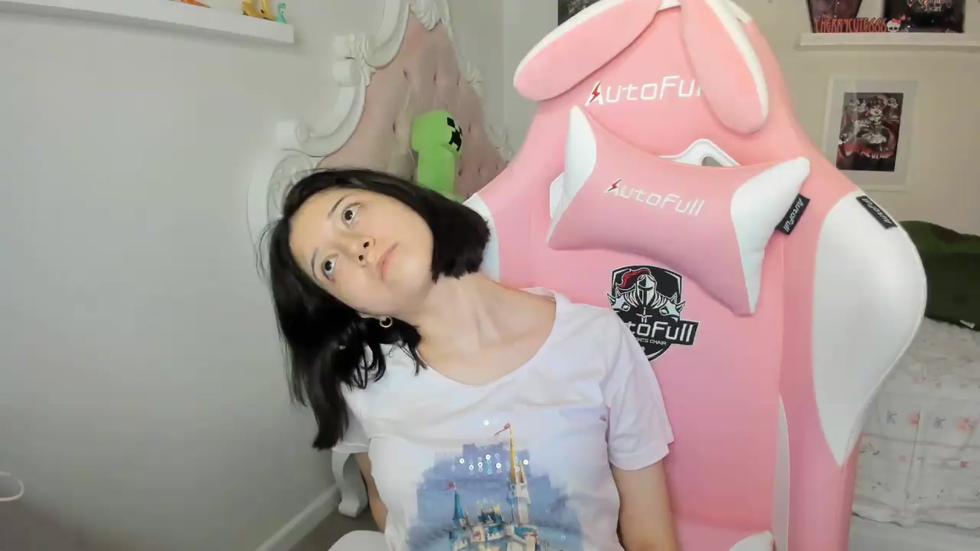 Gallery image thumbnail from Cherrycute666's myfreecams stream on, 07/06/2026, 07:18 image 5 of 20