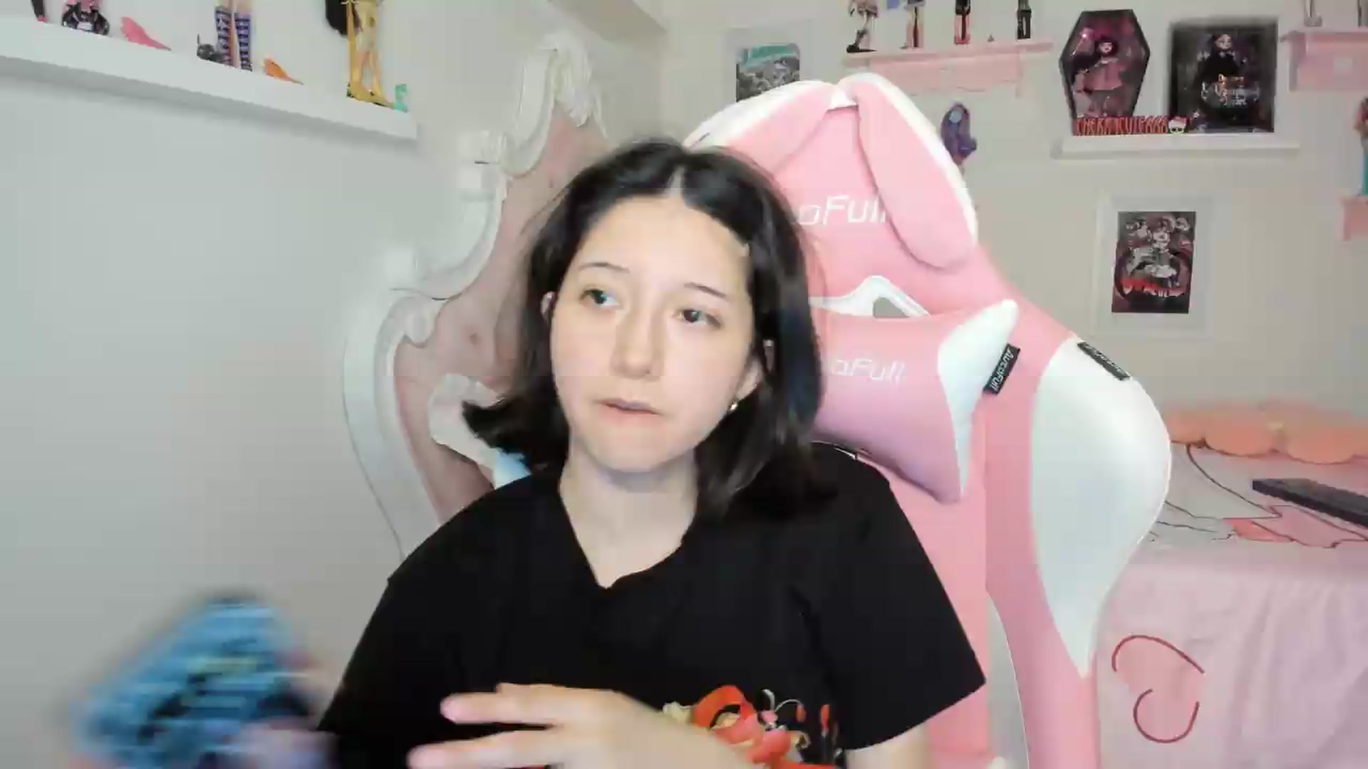 Gallery image thumbnail from Cherrycute666's myfreecams stream on, 07/07/2026, 06:01 image 5 of 20