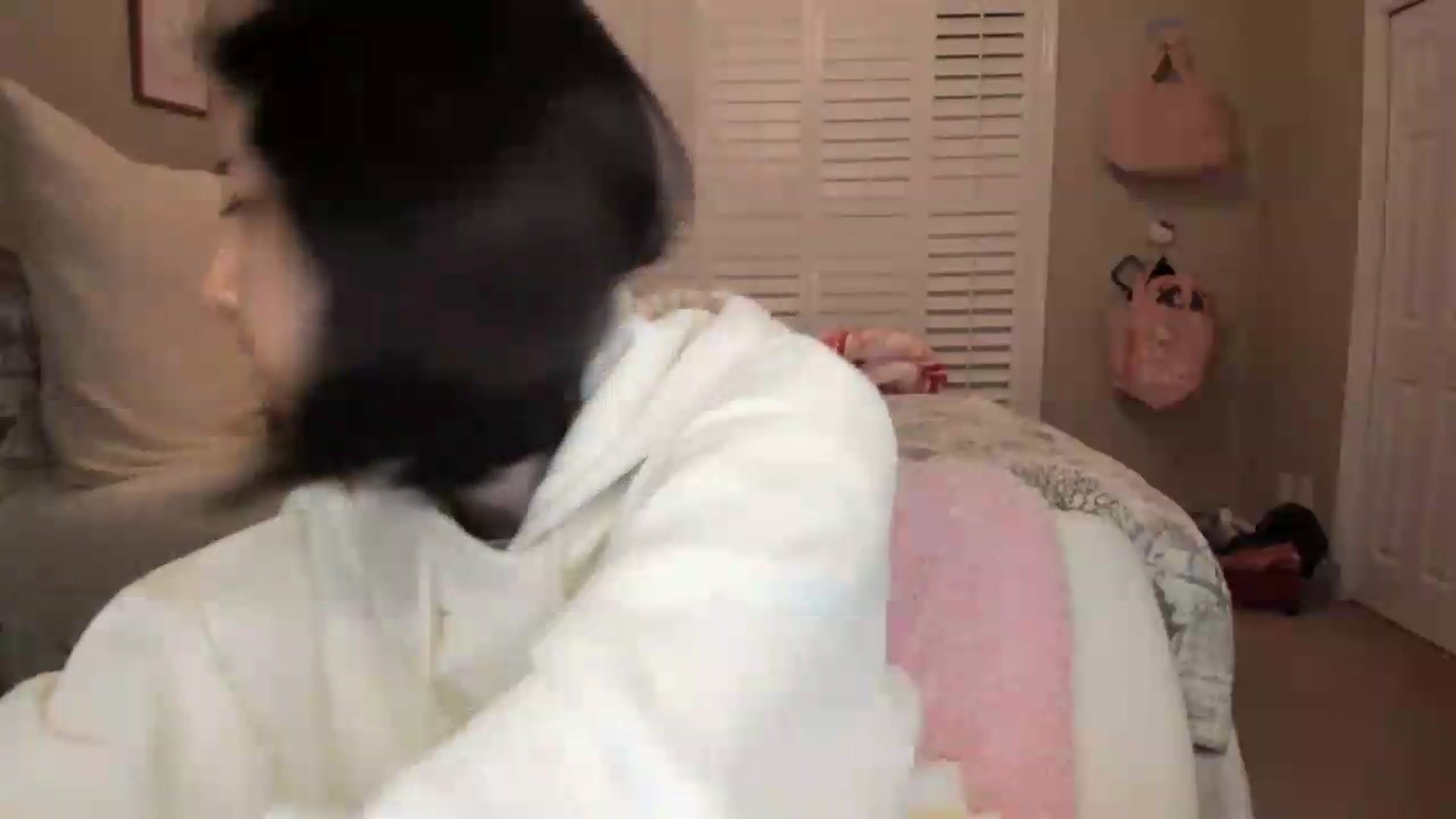 Gallery image thumbnail from Cherrycute666's myfreecams stream on, 07/11/2026, 04:19 image 7 of 20
