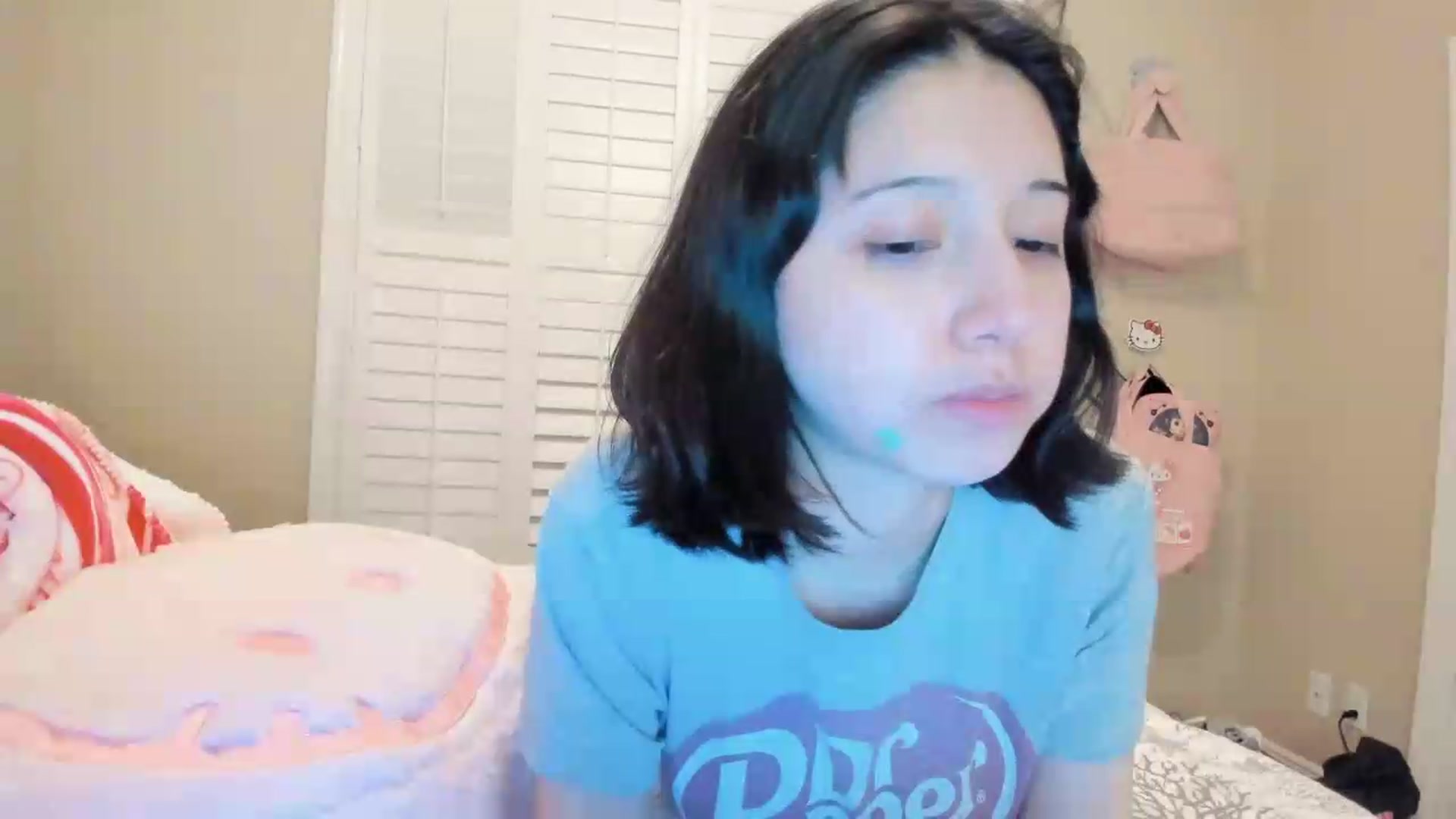 Gallery image thumbnail from Cherrycute666's myfreecams stream on, 07/11/2026, 07:04 image 19 of 20