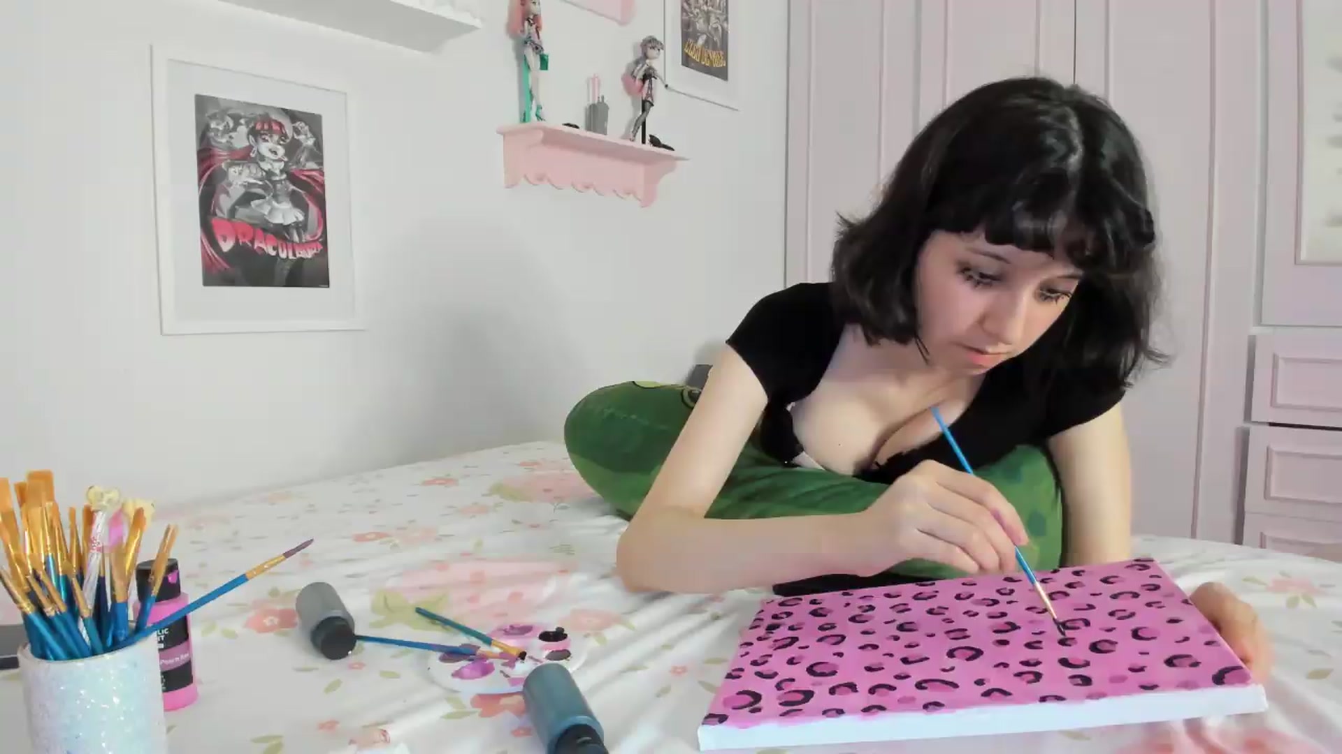 Gallery image thumbnail from Cherrycute666's myfreecams stream on, 07/31/2026, 06:51 image 14 of 20