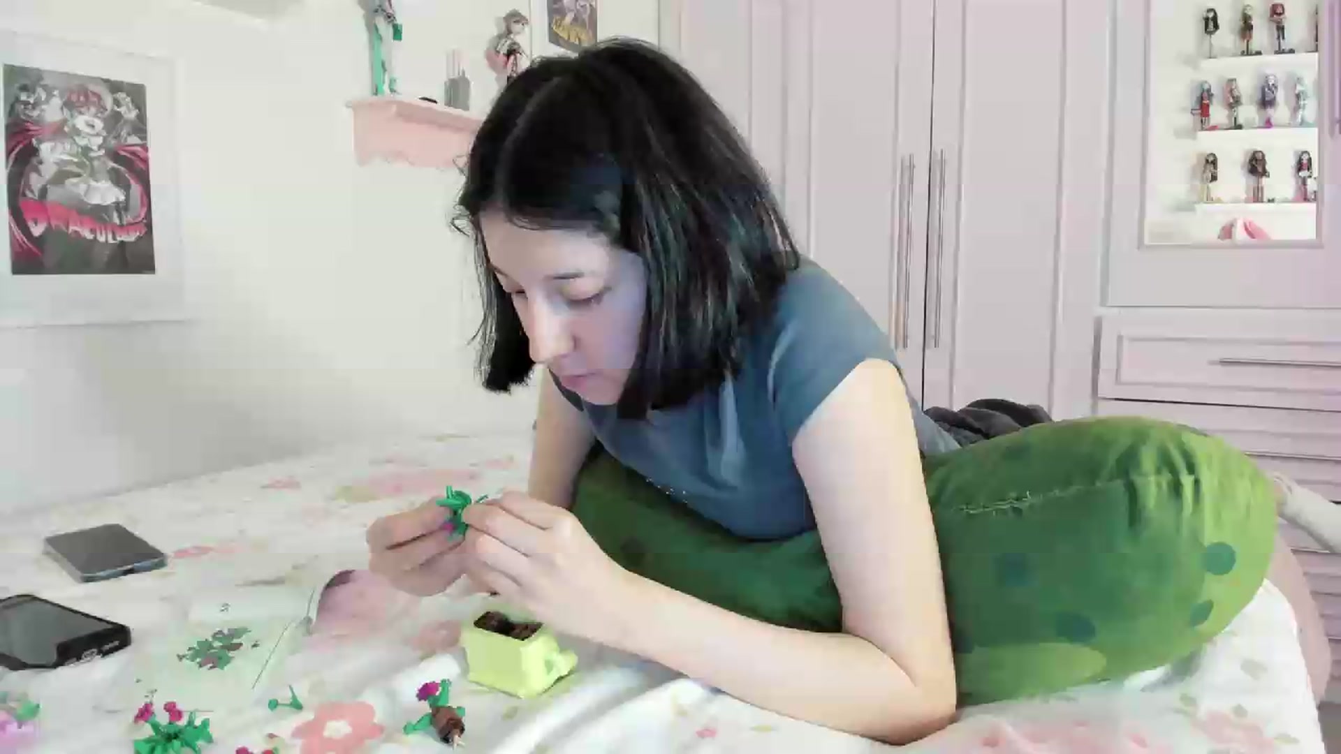 Gallery image thumbnail from Cherrycute666's myfreecams stream on, 08/01/2026, 10:28 image 13 of 20