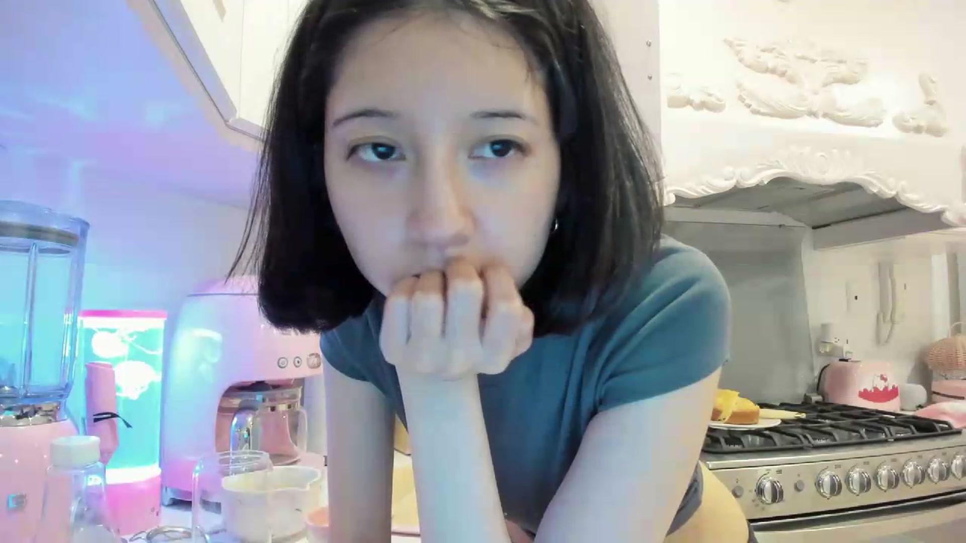 Gallery image thumbnail from Cherrycute666's myfreecams stream on, 08/01/2026, 10:28 image 8 of 20
