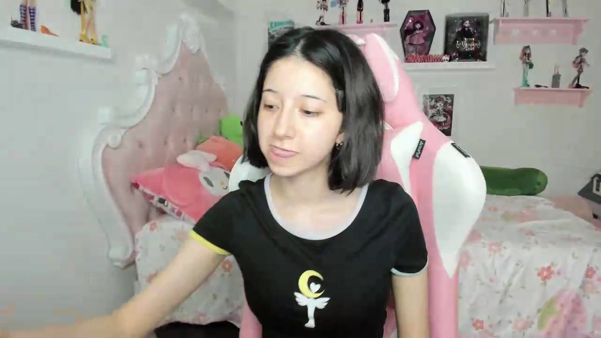 Gallery image thumbnail from Cherrycute666's myfreecams stream on, 08/02/2026, 02:41 image 3 of 20