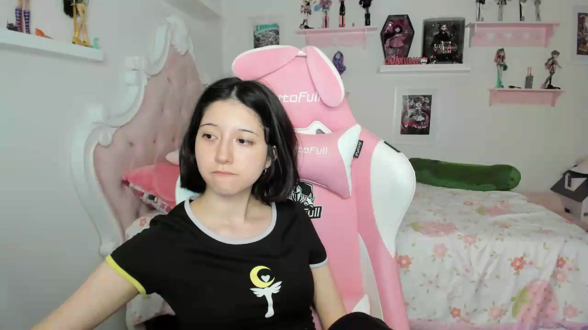 Gallery image thumbnail from Cherrycute666's myfreecams stream on, 08/02/2026, 02:41 image 5 of 20
