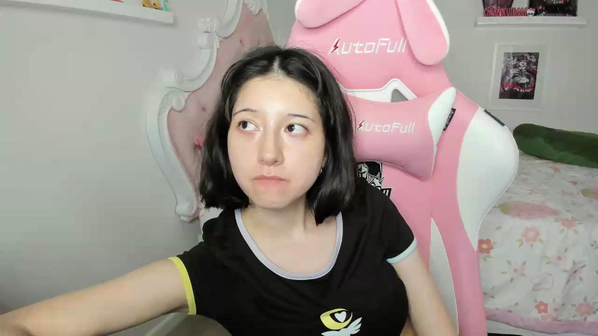 Gallery image thumbnail from Cherrycute666's myfreecams stream on, 08/02/2026, 09:32 image 4 of 20