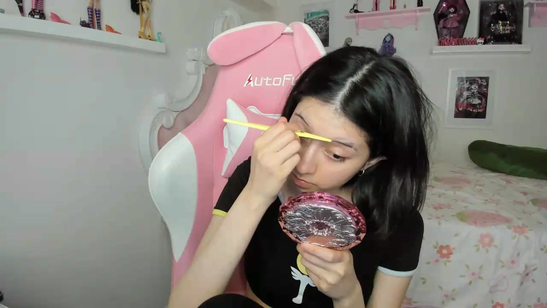 Gallery image thumbnail from Cherrycute666's myfreecams stream on, 08/02/2026, 09:32 image 14 of 20