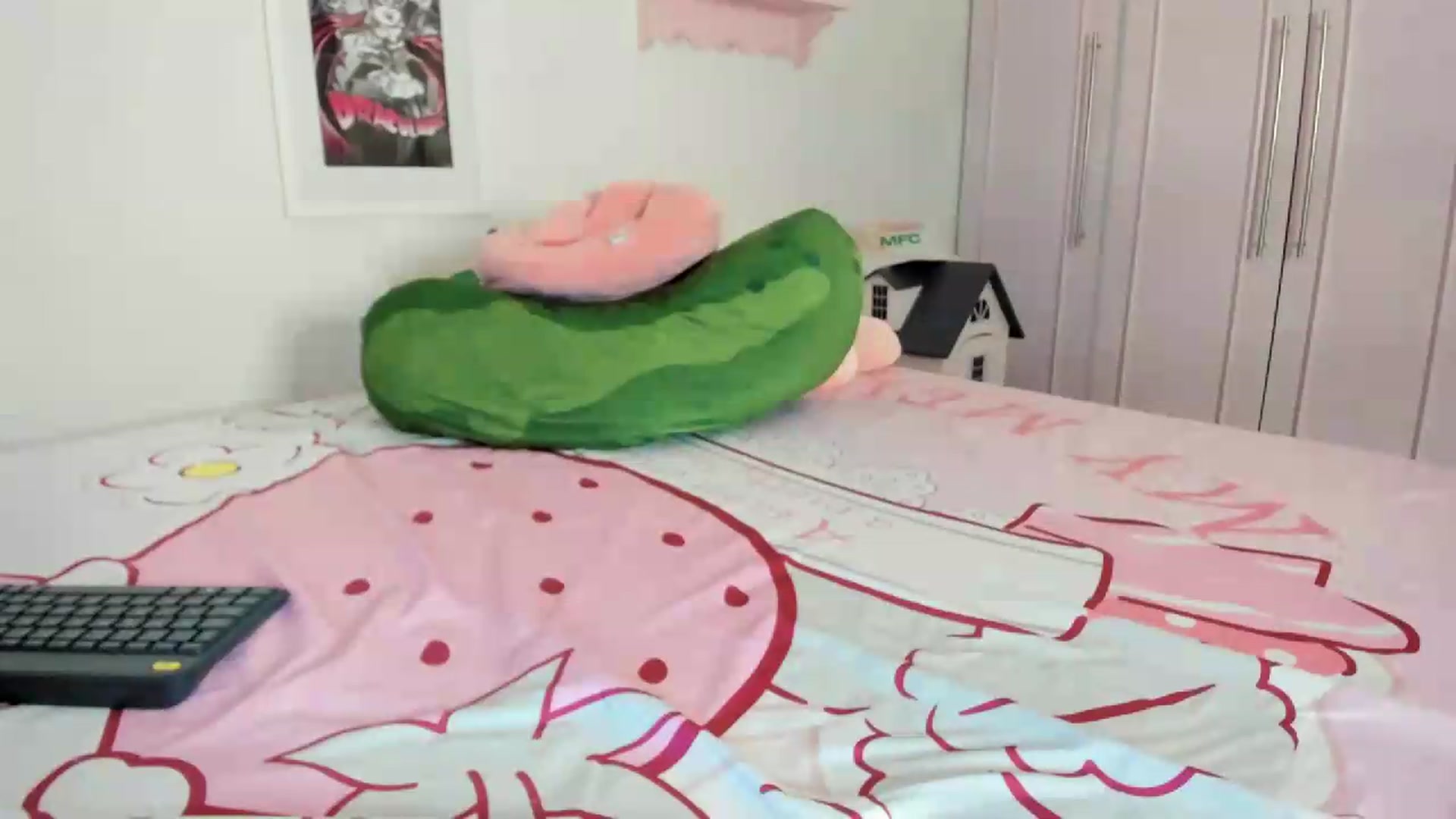 Gallery image thumbnail from Cherrycute666's myfreecams stream on, 08/05/2026, 07:23 image 7 of 20