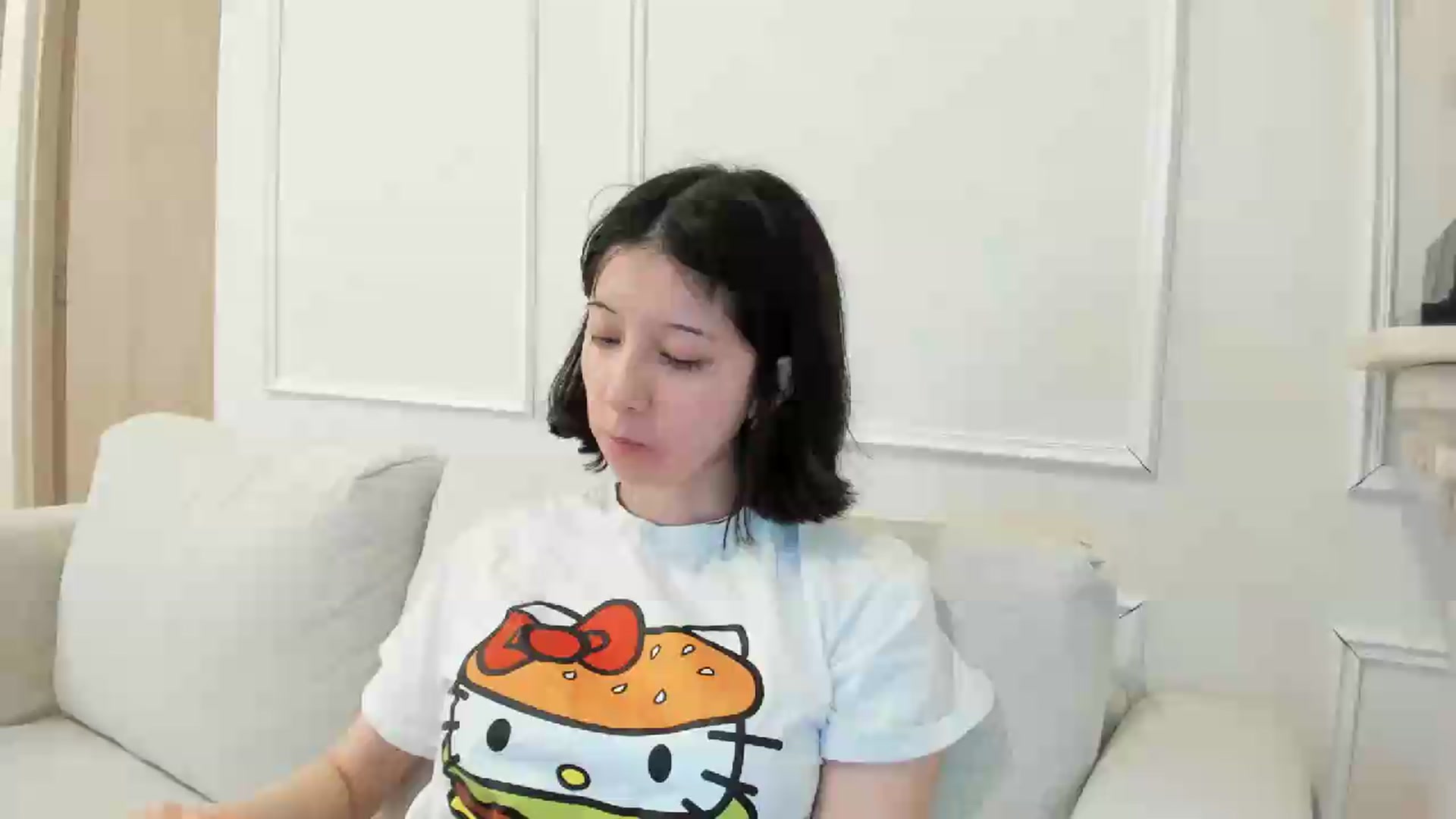 Gallery image thumbnail from Cherrycute666's myfreecams stream on, 08/10/2026, 01:40 image 1 of 20