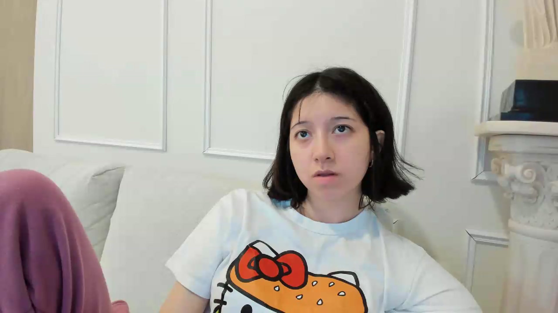 Gallery image thumbnail from Cherrycute666's myfreecams stream on, 08/10/2026, 01:40 image 15 of 20