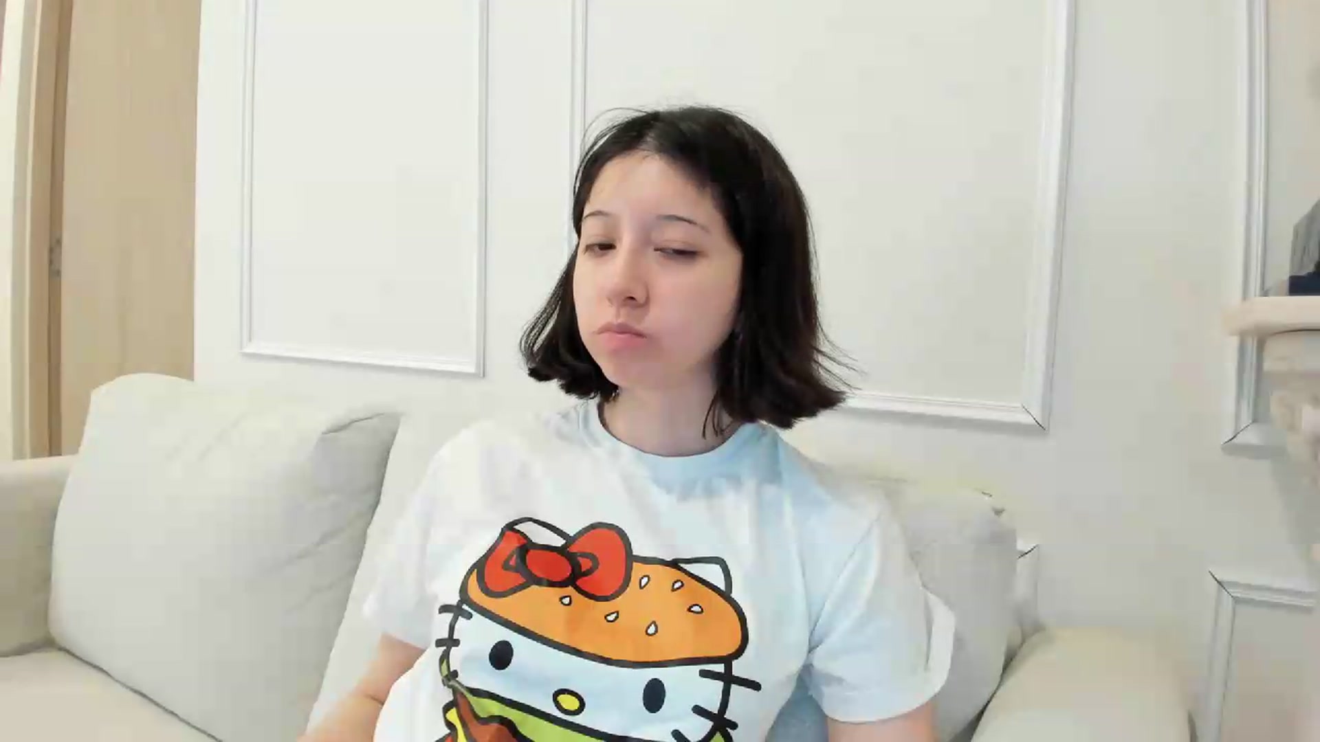 Gallery image thumbnail from Cherrycute666's myfreecams stream on, 08/10/2026, 01:40 image 5 of 20