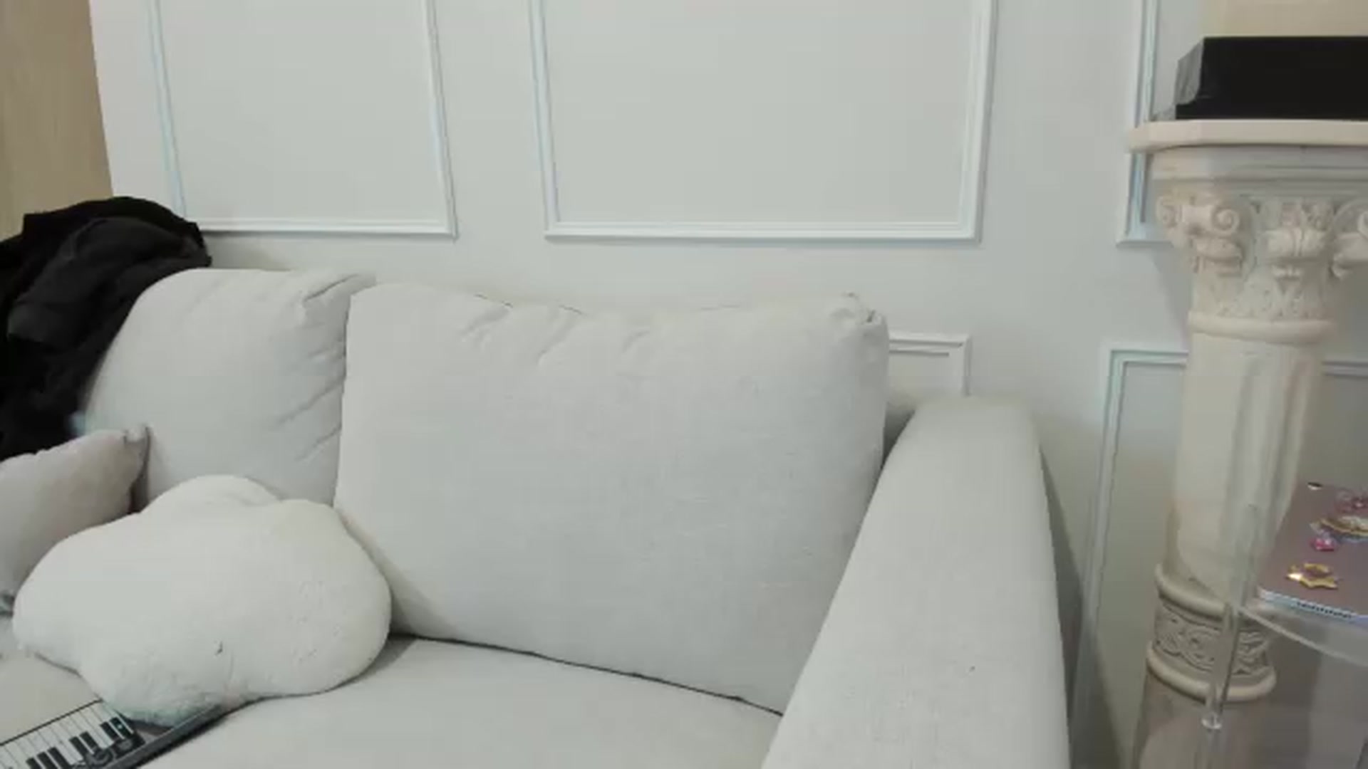 Gallery image thumbnail from Cherrycute666's myfreecams stream on, 08/15/2026, 03:05 image 18 of 20