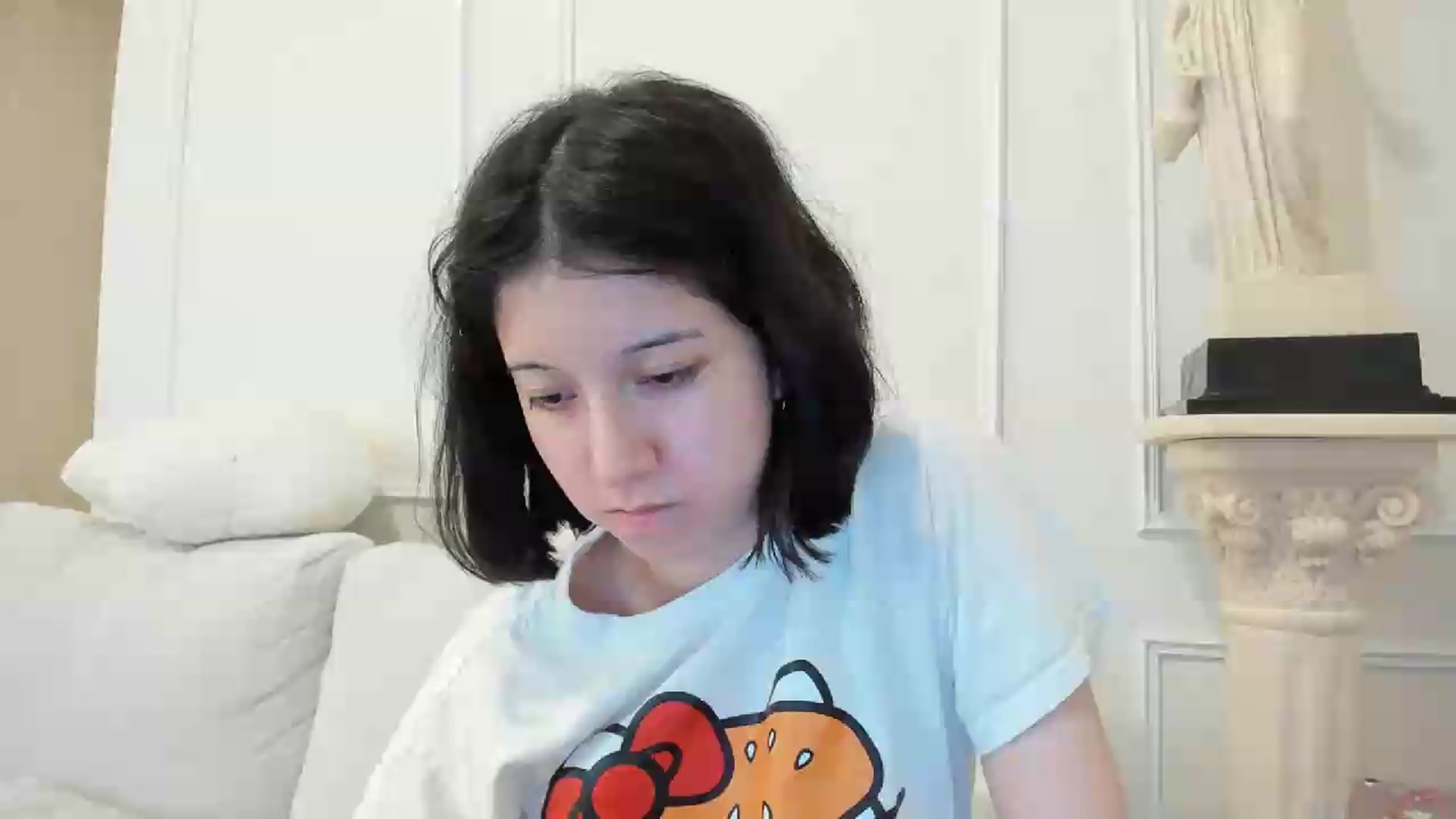 Gallery image thumbnail from Cherrycute666's myfreecams stream on, 08/15/2026, 07:49 image 1 of 20