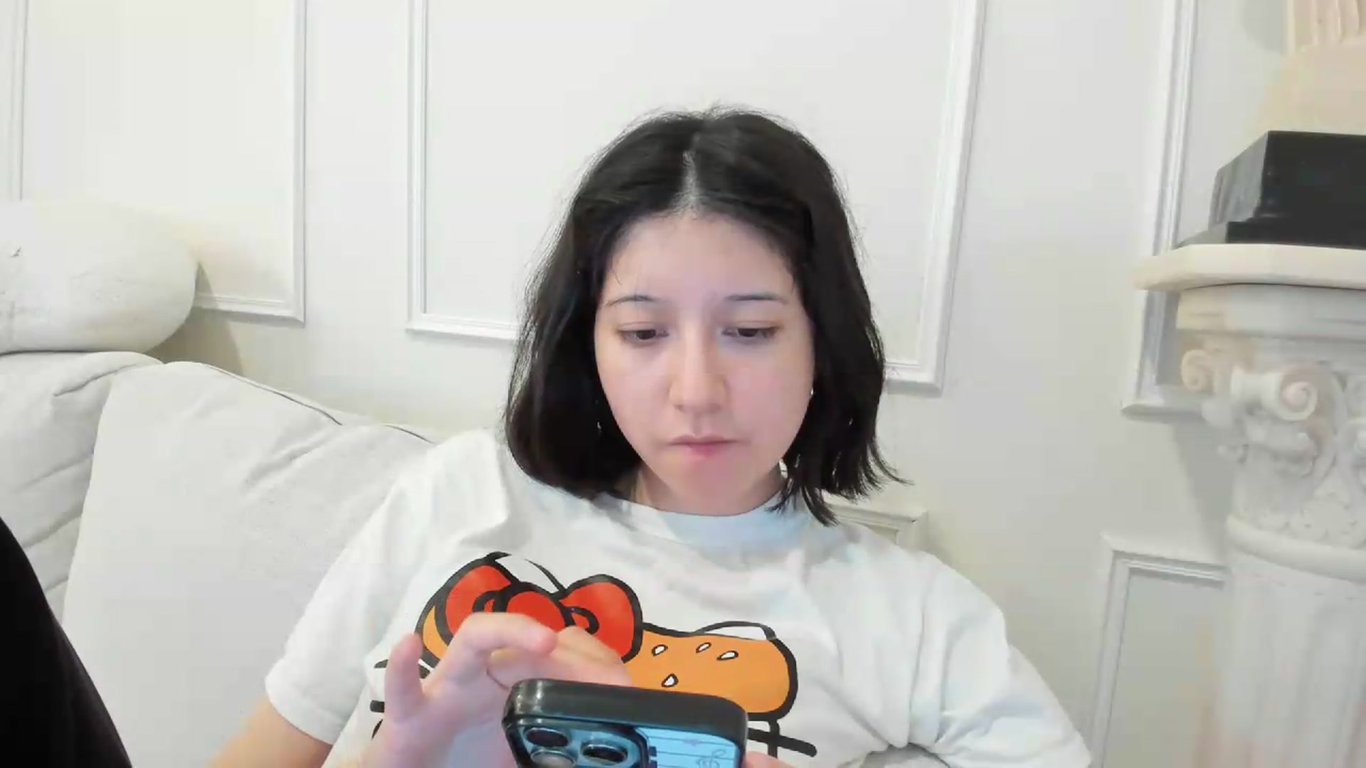 Gallery image thumbnail from Cherrycute666's myfreecams stream on, 08/15/2026, 07:49 image 6 of 20