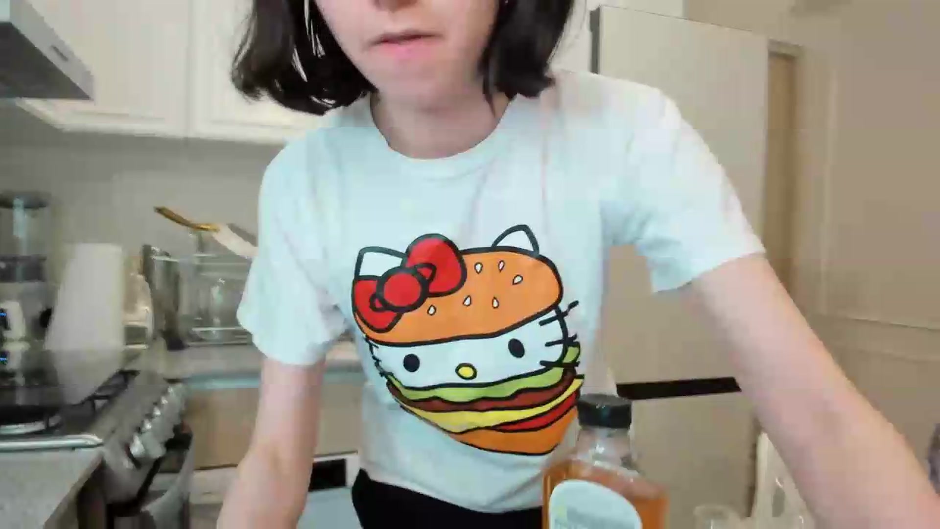 Gallery image thumbnail from Cherrycute666's myfreecams stream on, 08/15/2026, 07:49 image 13 of 20