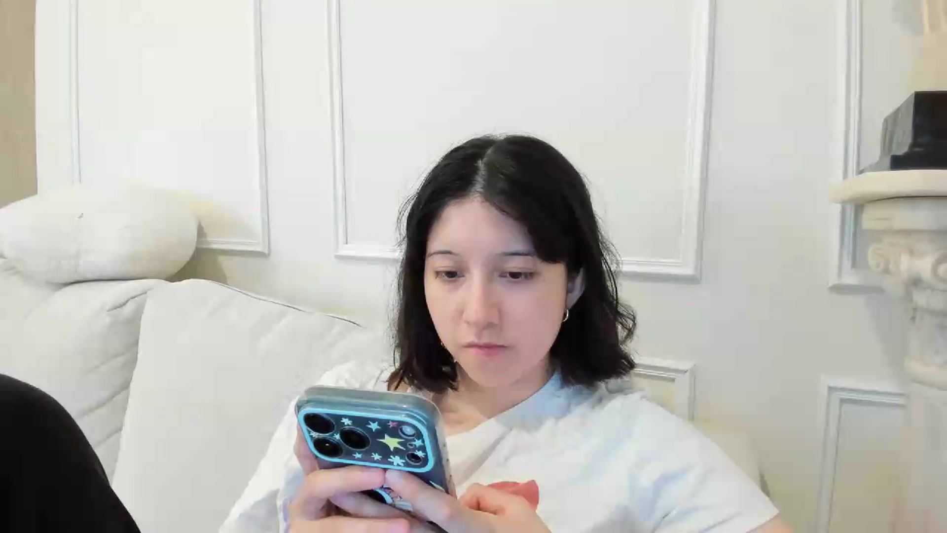 Gallery image thumbnail from Cherrycute666's myfreecams stream on, 08/15/2026, 09:03 image 13 of 20