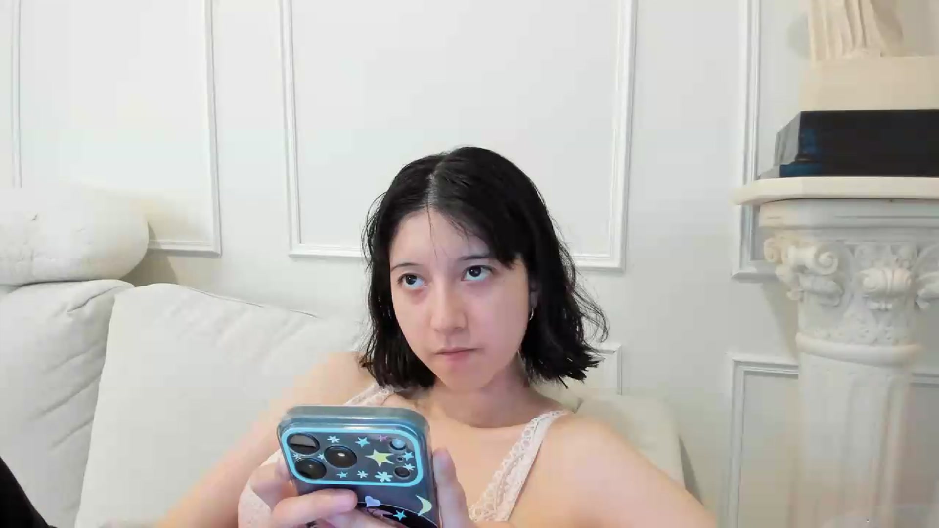Gallery image thumbnail from Cherrycute666's myfreecams stream on, 08/15/2026, 09:03 image 3 of 20