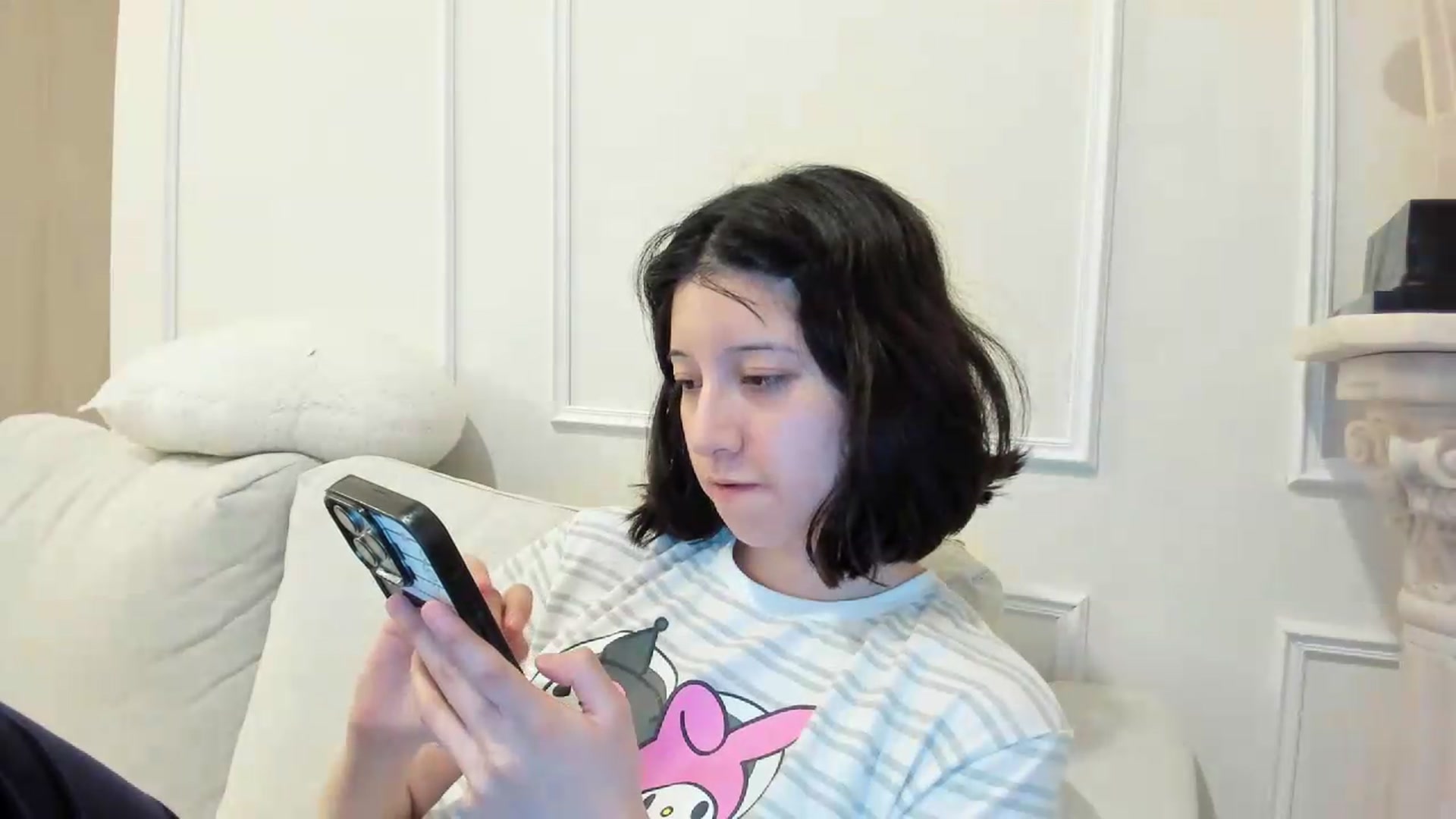 Gallery image thumbnail from Cherrycute666's myfreecams stream on, 08/17/2026, 02:47 image 9 of 20