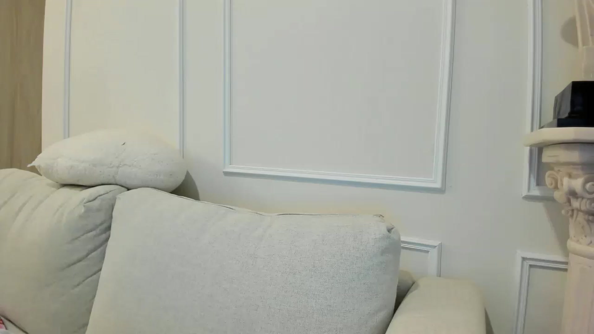 Gallery image thumbnail from Cherrycute666's myfreecams stream on, 08/17/2026, 02:47 image 12 of 20