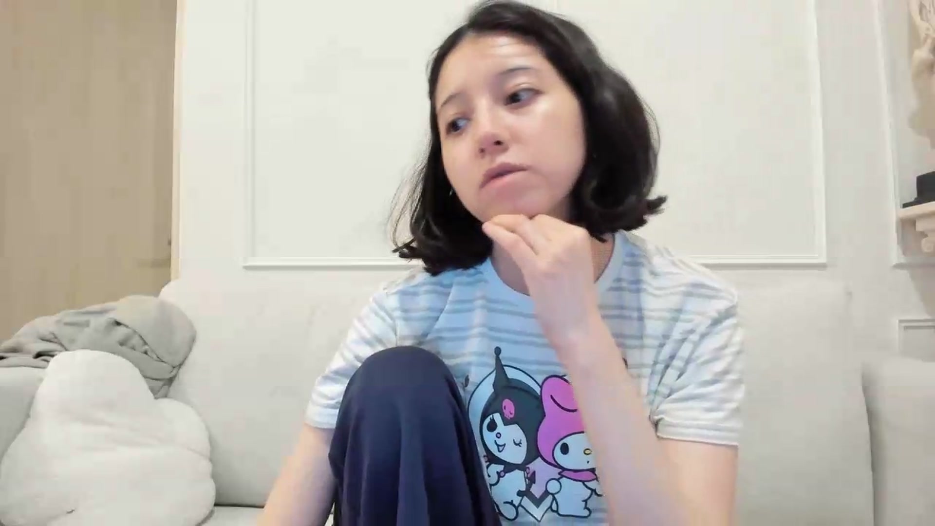 Gallery image thumbnail from Cherrycute666's myfreecams stream on, 08/17/2026, 05:43 image 11 of 20
