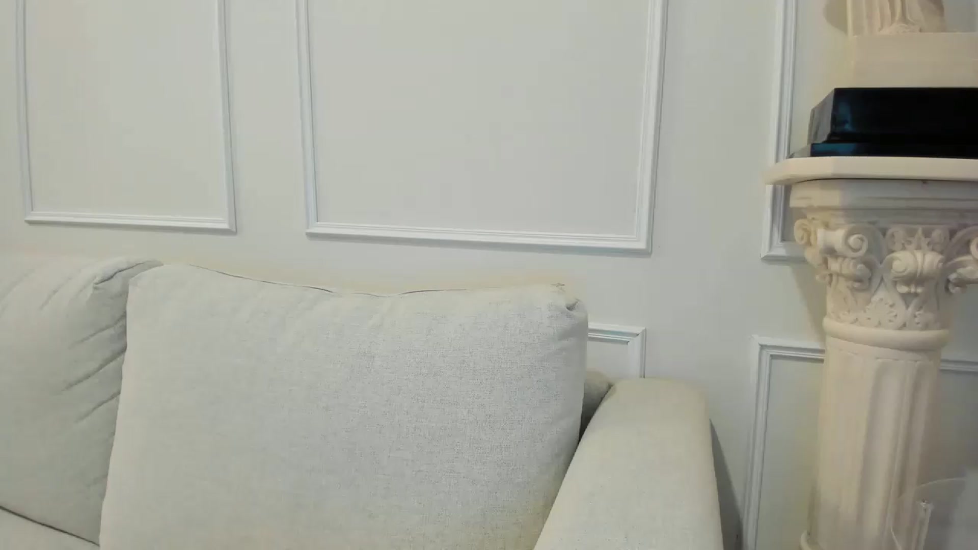 Gallery image thumbnail from Cherrycute666's myfreecams stream on, 08/17/2026, 05:43 image 17 of 20