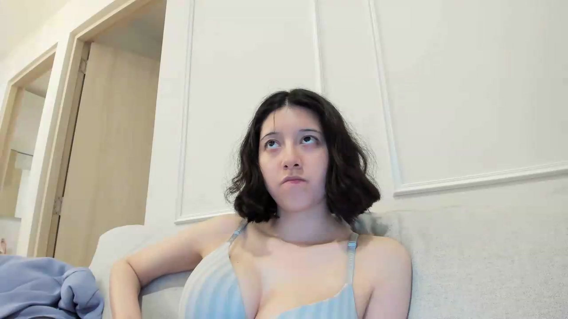 Gallery image thumbnail from Cherrycute666's myfreecams stream on, 08/17/2026, 09:36 image 9 of 20