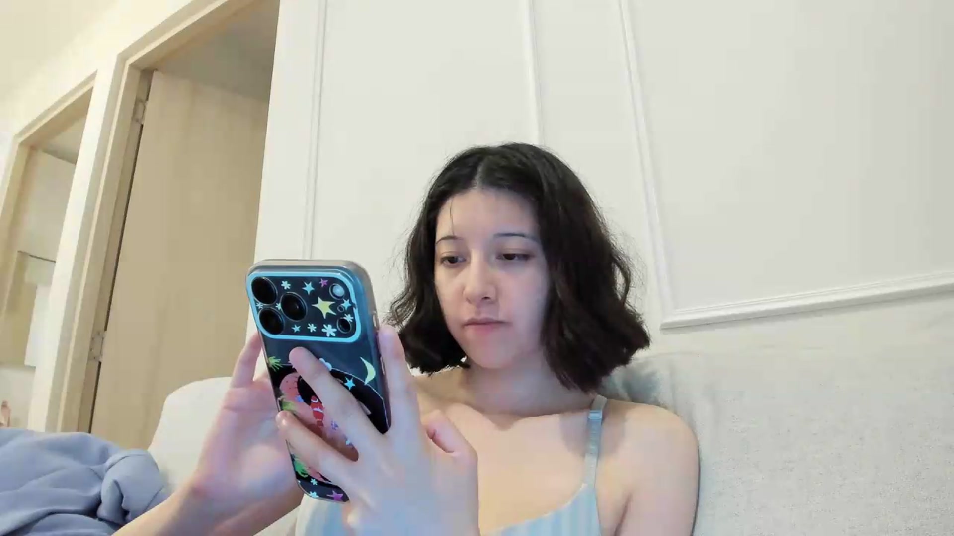 Gallery image thumbnail from Cherrycute666's myfreecams stream on, 08/17/2026, 09:36 image 10 of 20