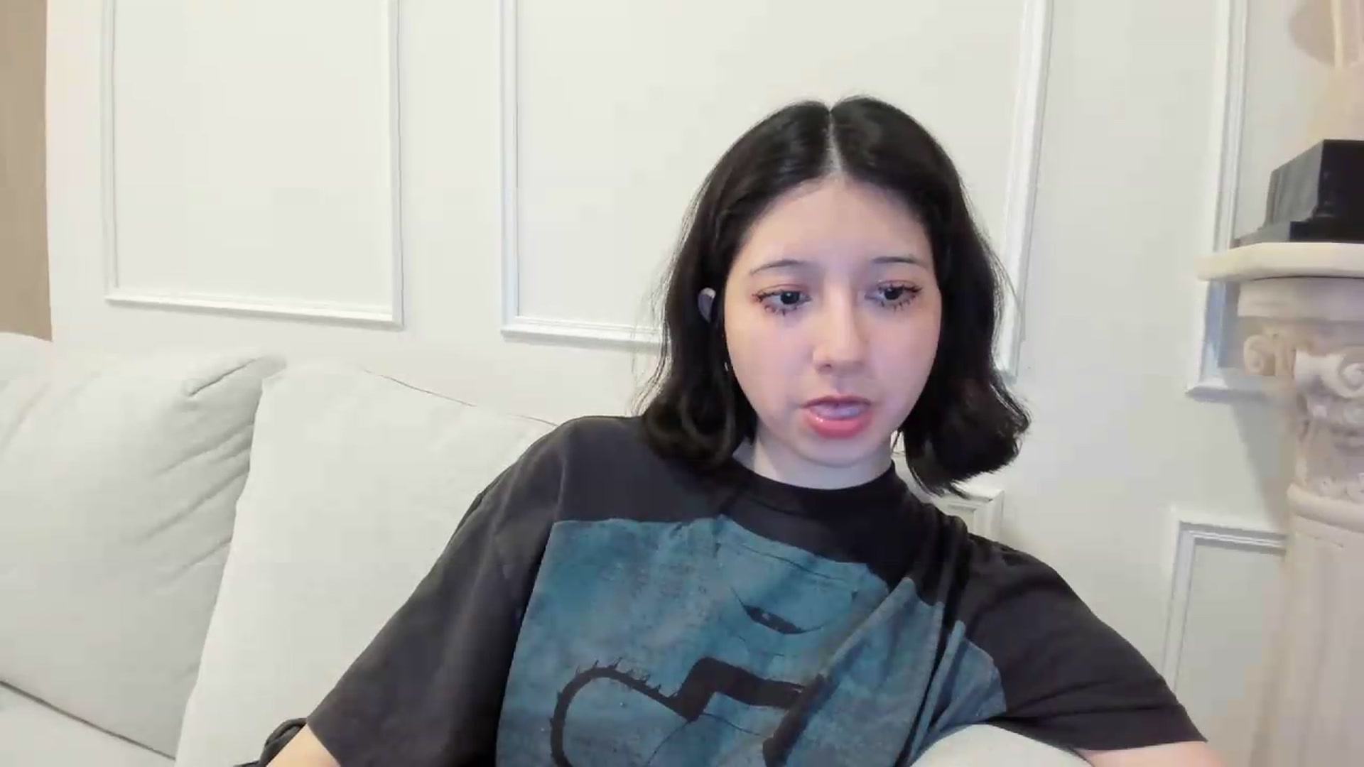 Gallery image thumbnail from Cherrycute666's myfreecams stream on, 08/18/2026, 06:05 image 6 of 20