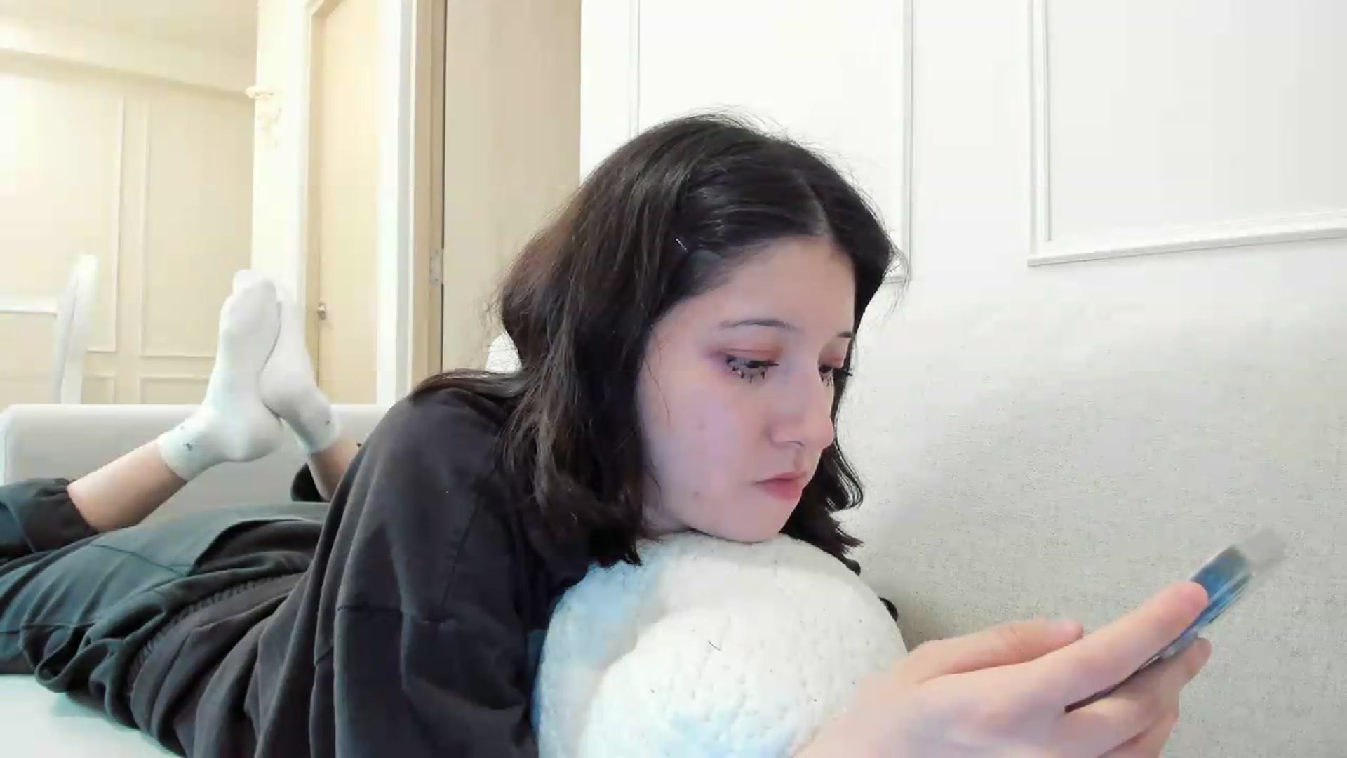 Gallery image thumbnail from Cherrycute666's myfreecams stream on, 08/18/2026, 06:47 image 3 of 20