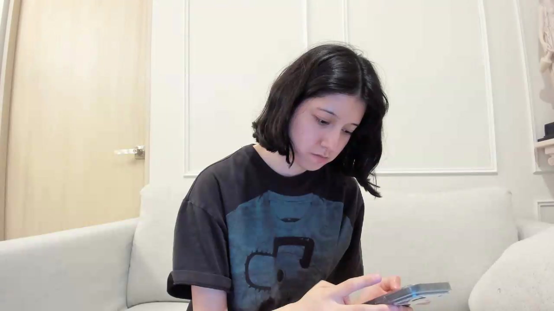 Gallery image thumbnail from Cherrycute666's myfreecams stream on, 08/18/2026, 07:35 image 11 of 20