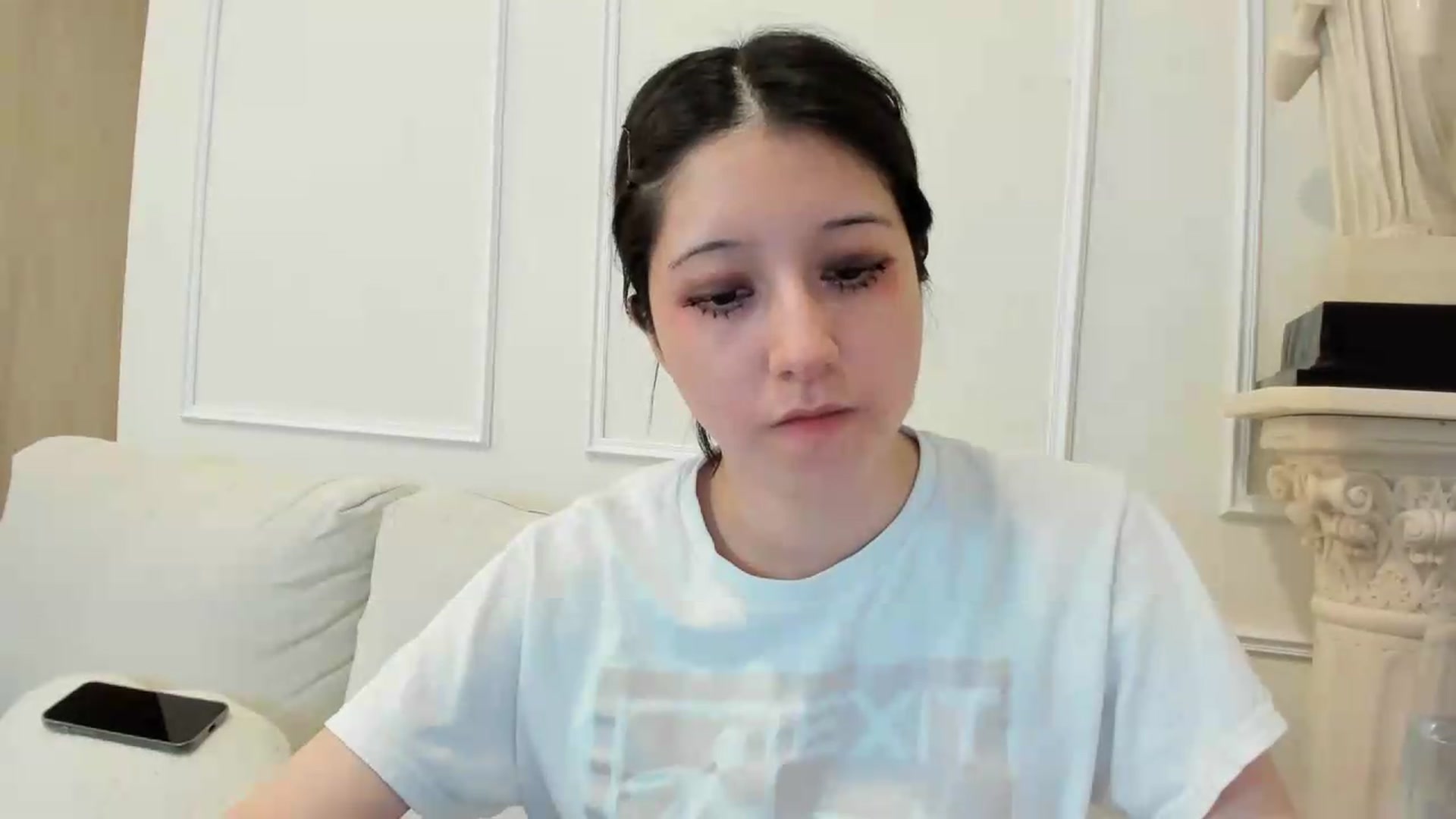 Gallery image thumbnail from Cherrycute666's myfreecams stream on, 08/23/2026, 24:05 image 16 of 20