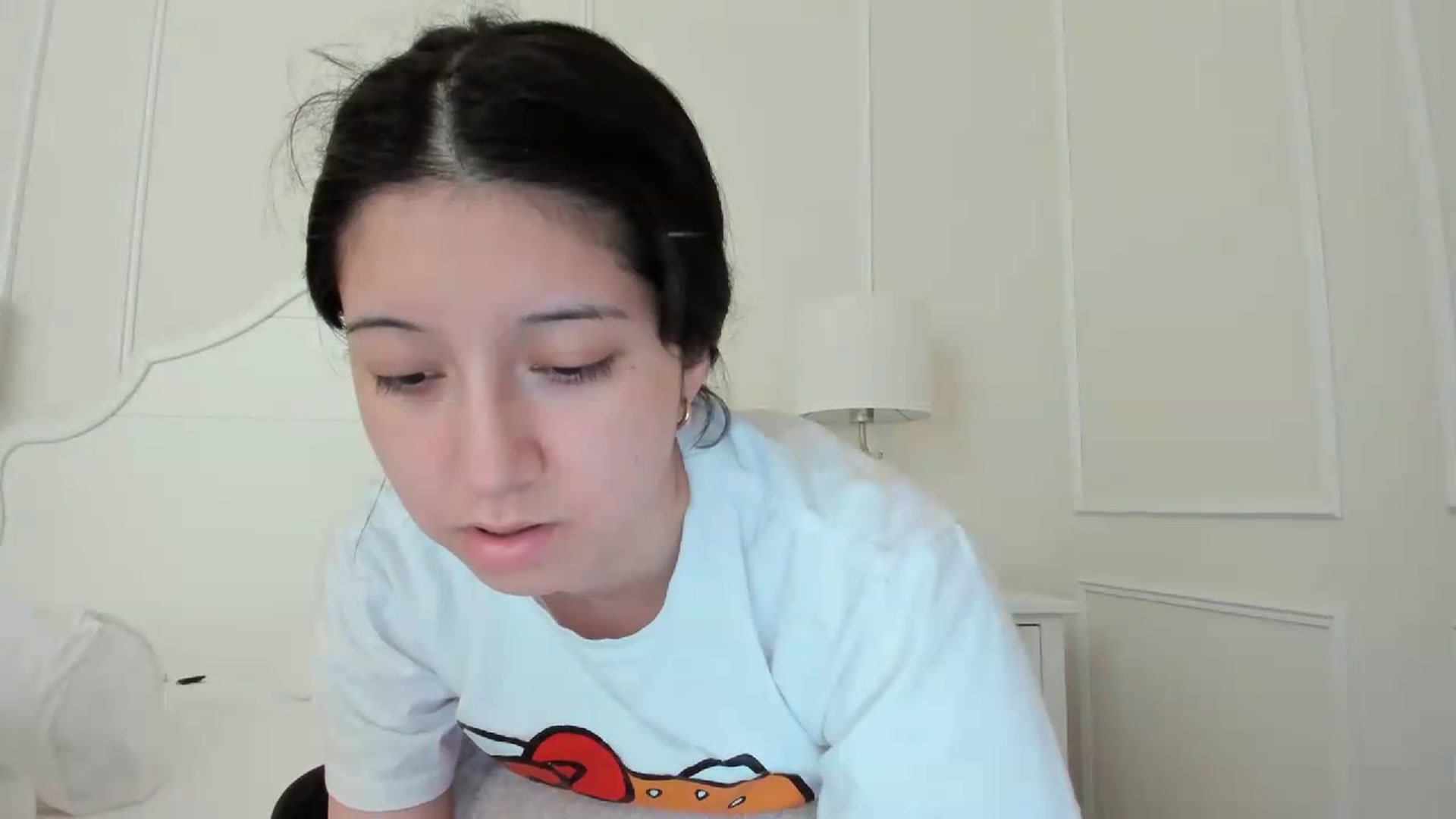 Gallery image thumbnail from Cherrycute666's myfreecams stream on, 08/25/2026, 22:19 image 20 of 20