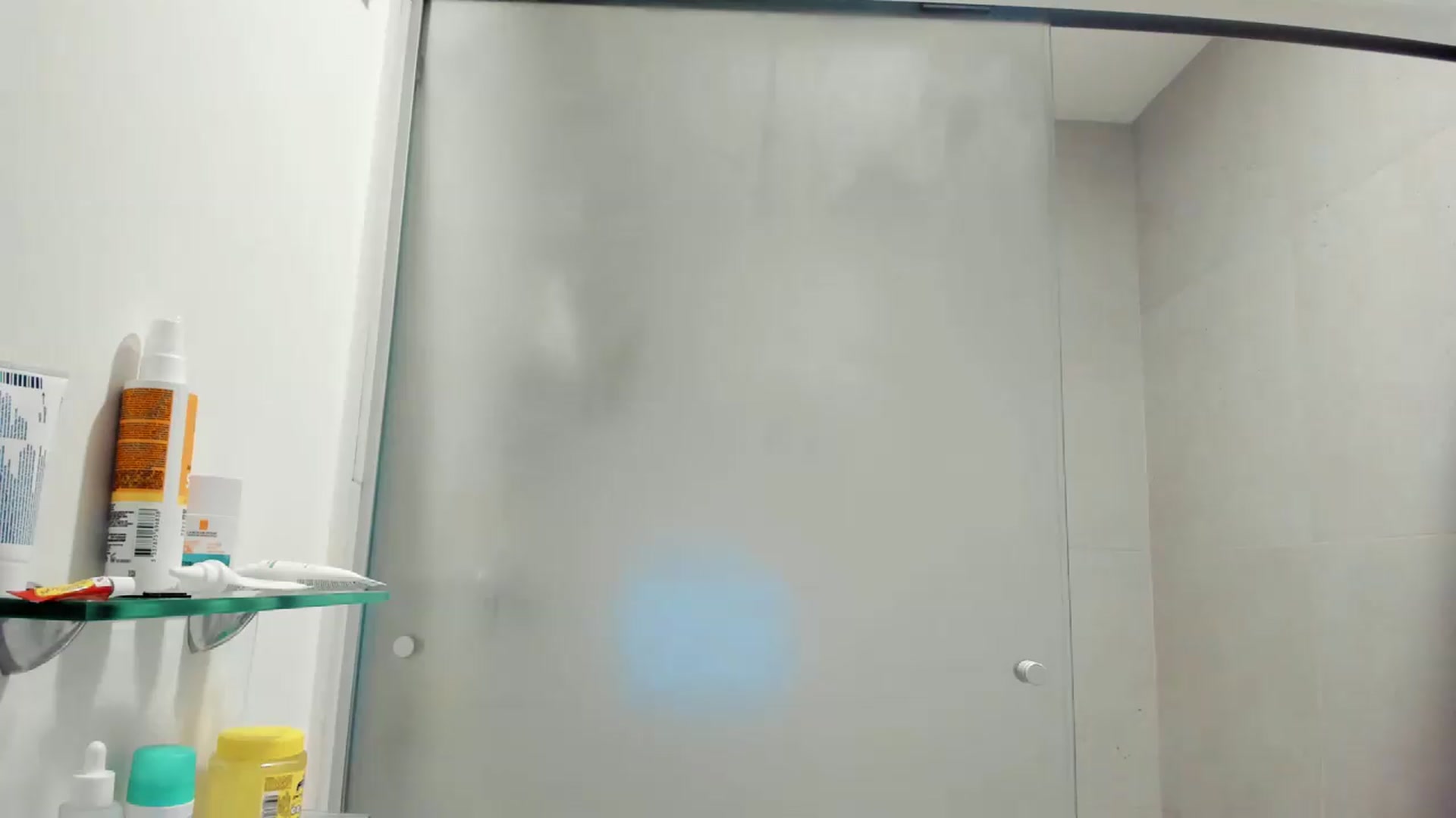 Gallery image thumbnail from Cherrycute666's myfreecams stream on, 08/26/2026, 05:38 image 18 of 20
