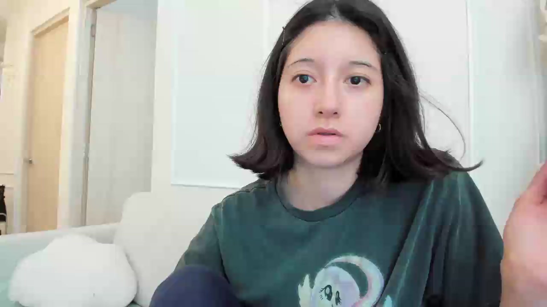 Gallery image thumbnail from Cherrycute666's myfreecams stream on, 09/13/2026, 23:09 image 1 of 20