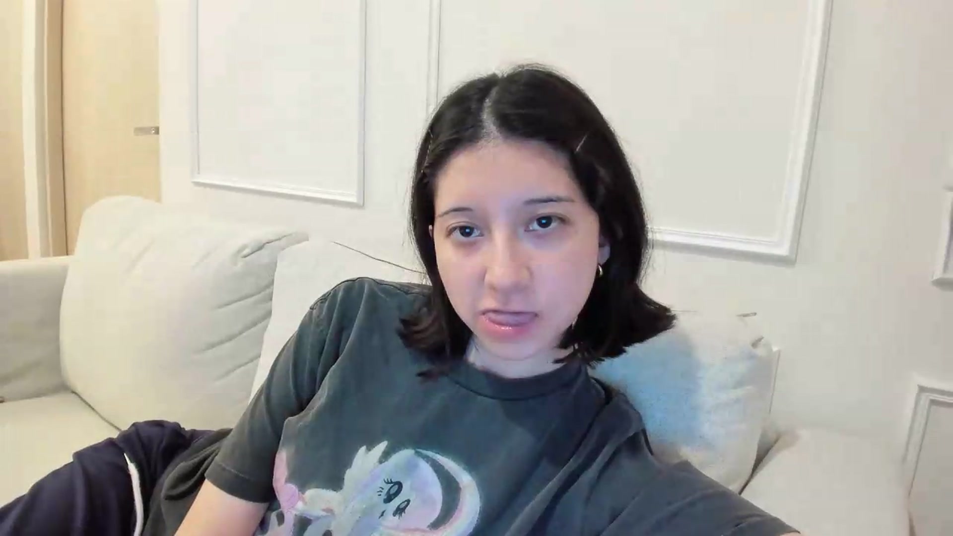 Gallery image thumbnail from Cherrycute666's myfreecams stream on, 09/14/2026, 24:53 image 16 of 20